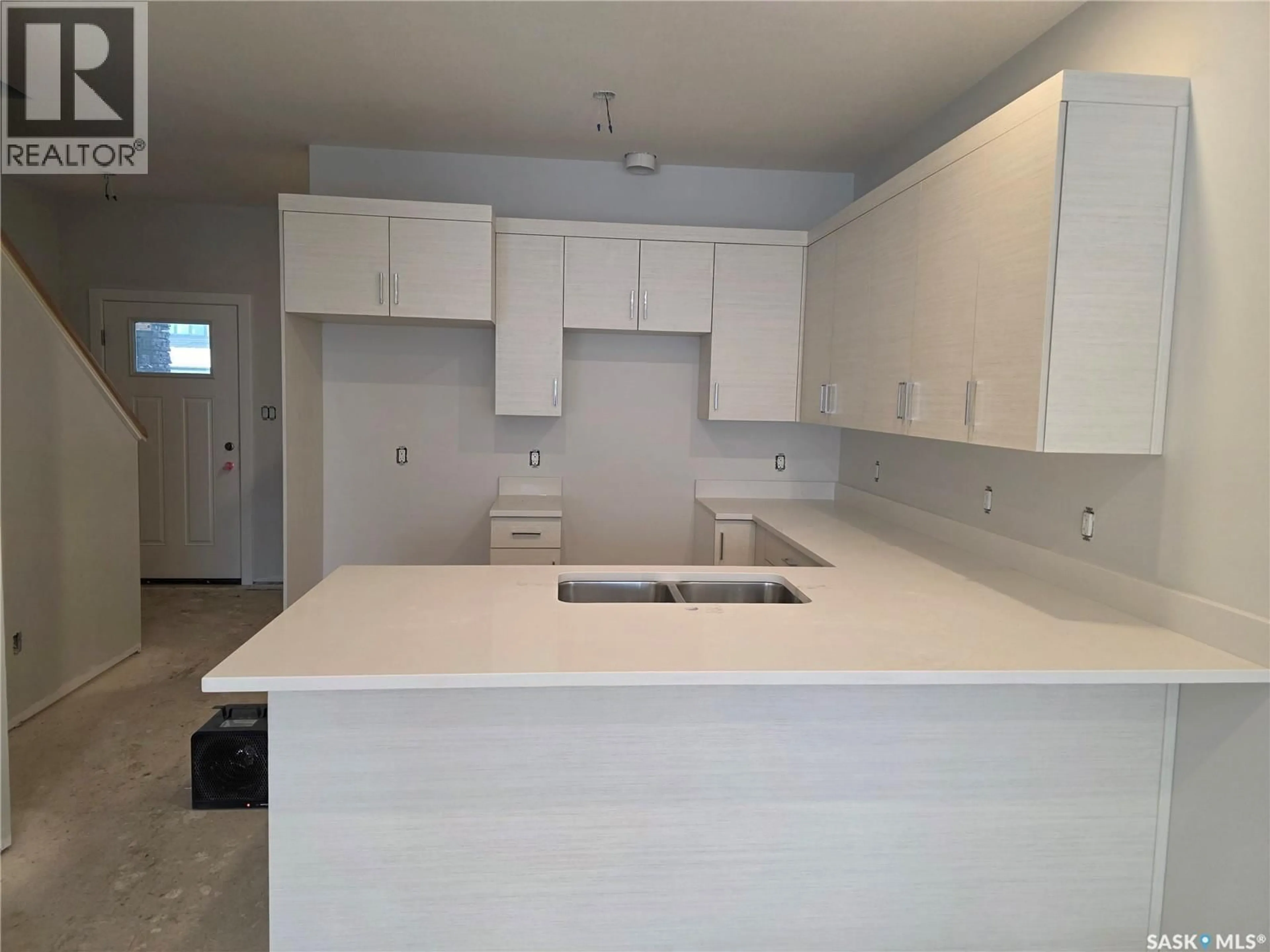 Open concept kitchen, ceramic/tile floor for 531 SHARMA CRESCENT, Saskatoon Saskatchewan S7W1K5