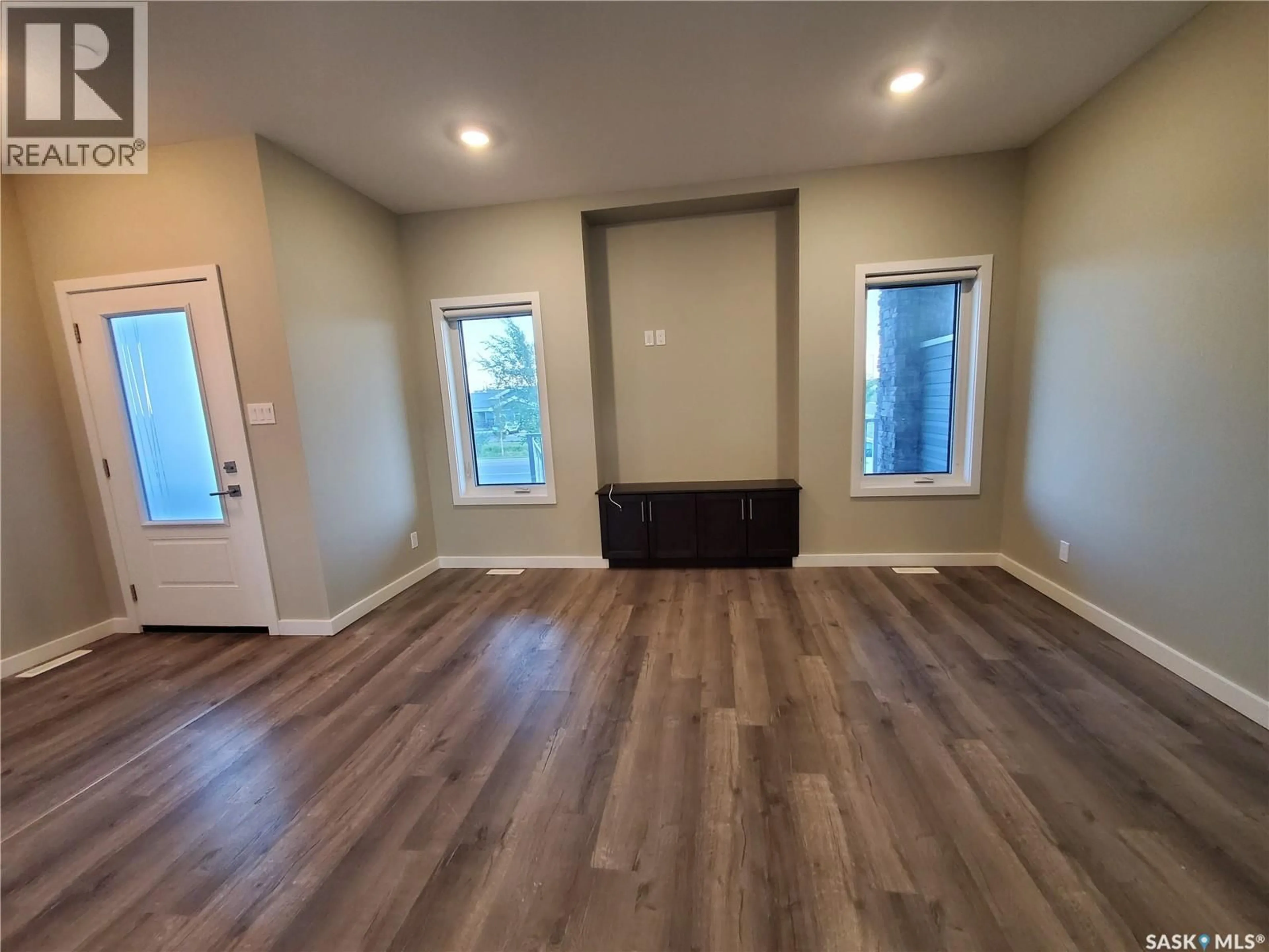 A pic of a room for 553 DOUGLAS DRIVE, Swift Current Saskatchewan S9H5R6