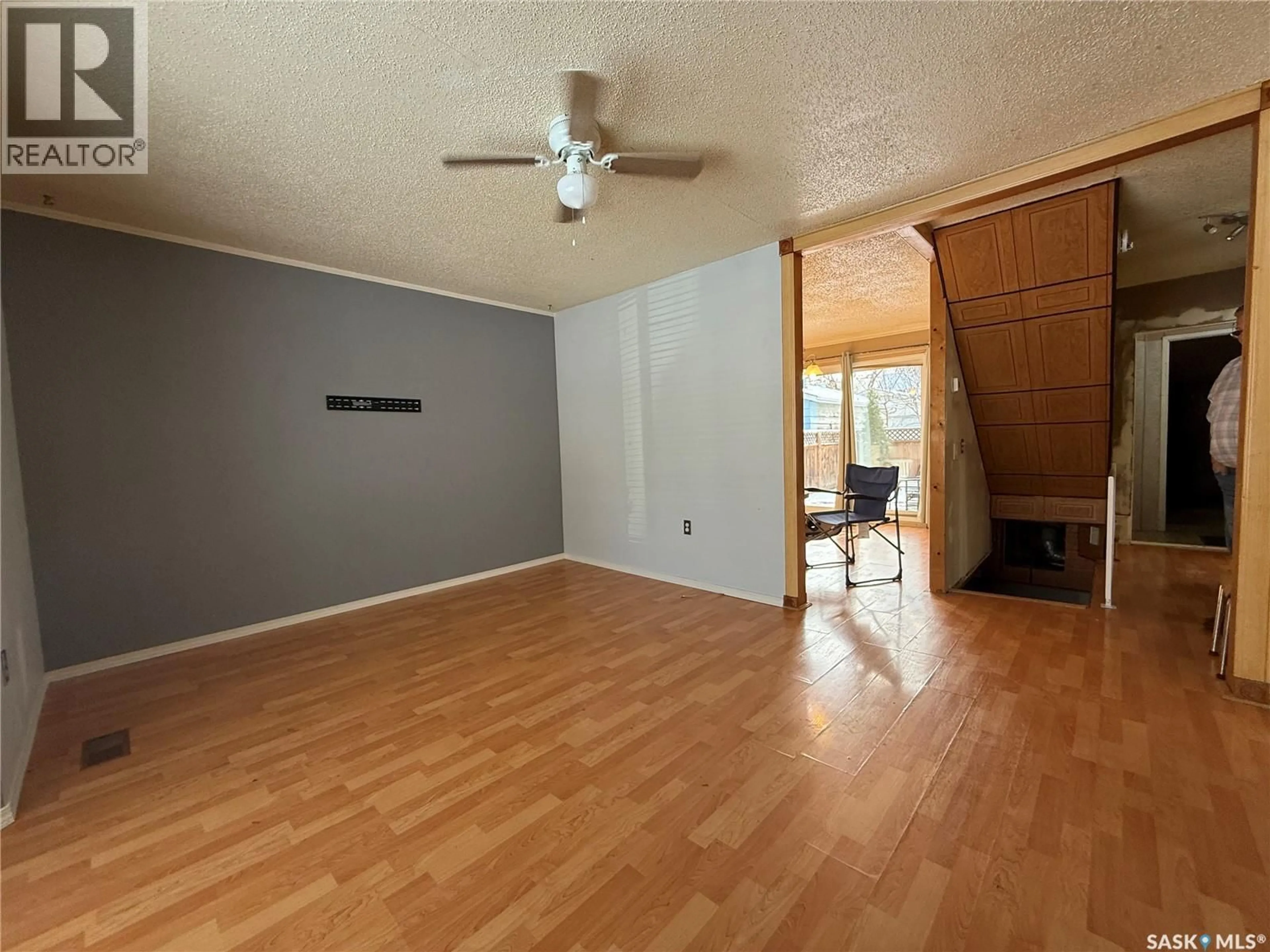 A pic of a room for 212 ADELAIDE STREET, Saskatoon Saskatchewan S7J0H6