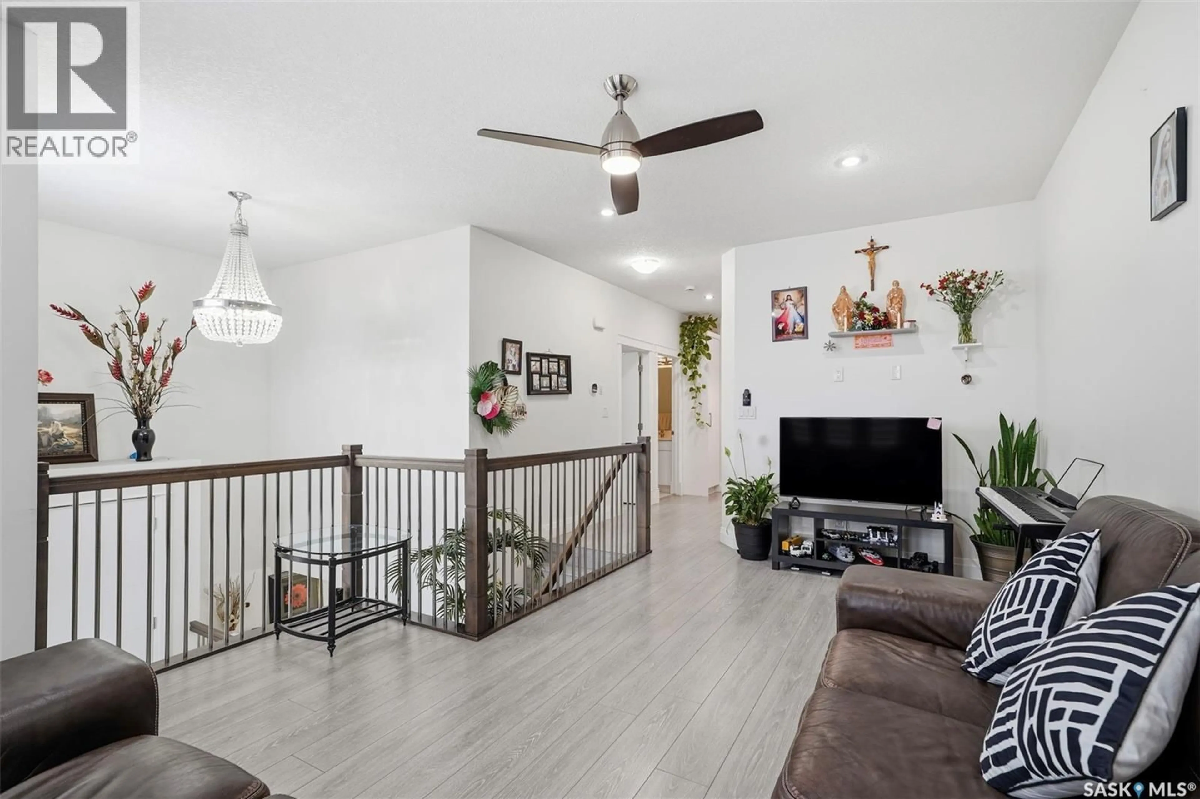 Unknown for 254 ELLS CRESCENT, Saskatoon Saskatchewan S7L6K6