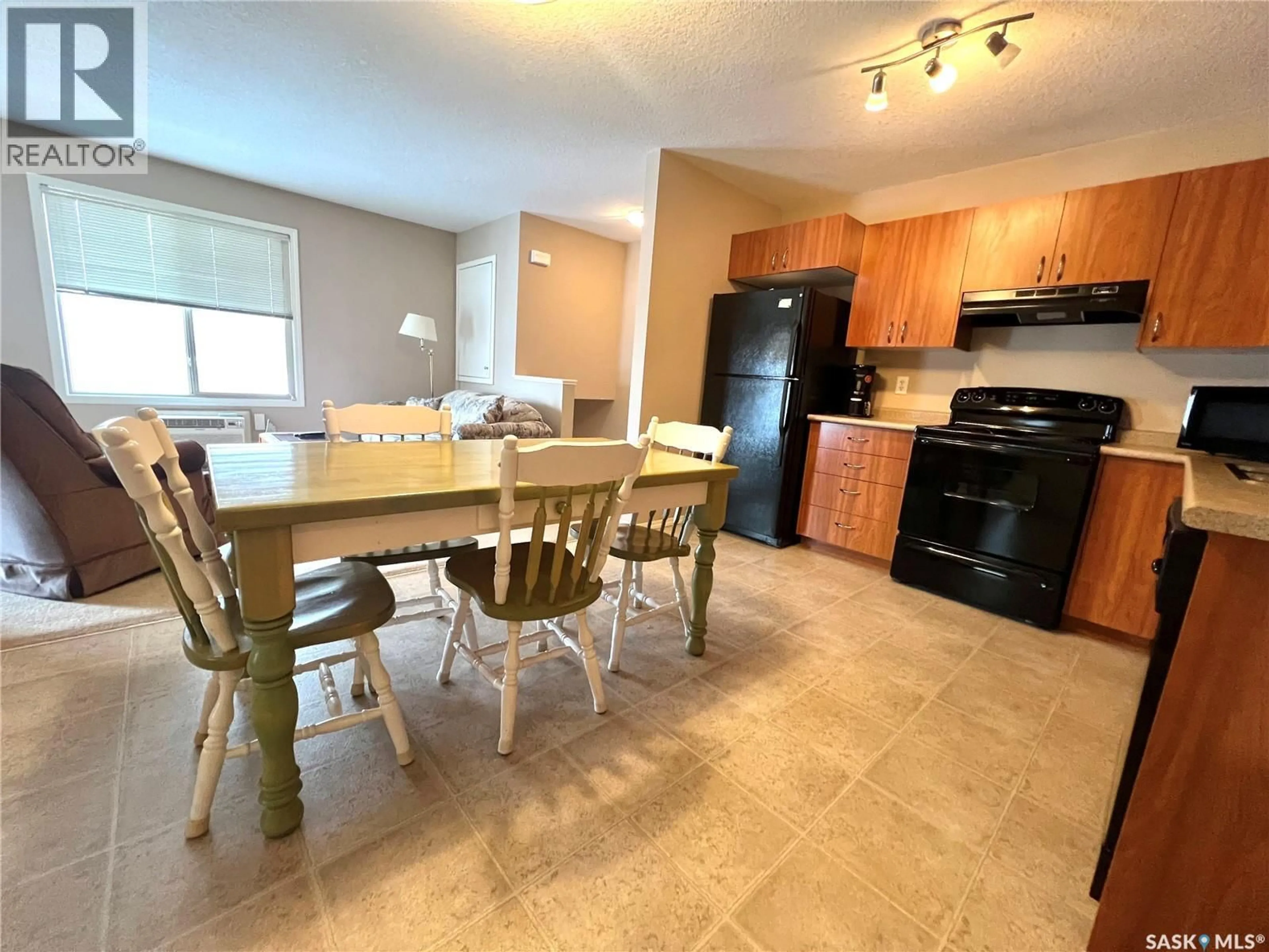 Unknown for 700 - 323 BATTLEFORD TRAIL, Swift Current Saskatchewan S9H4V9