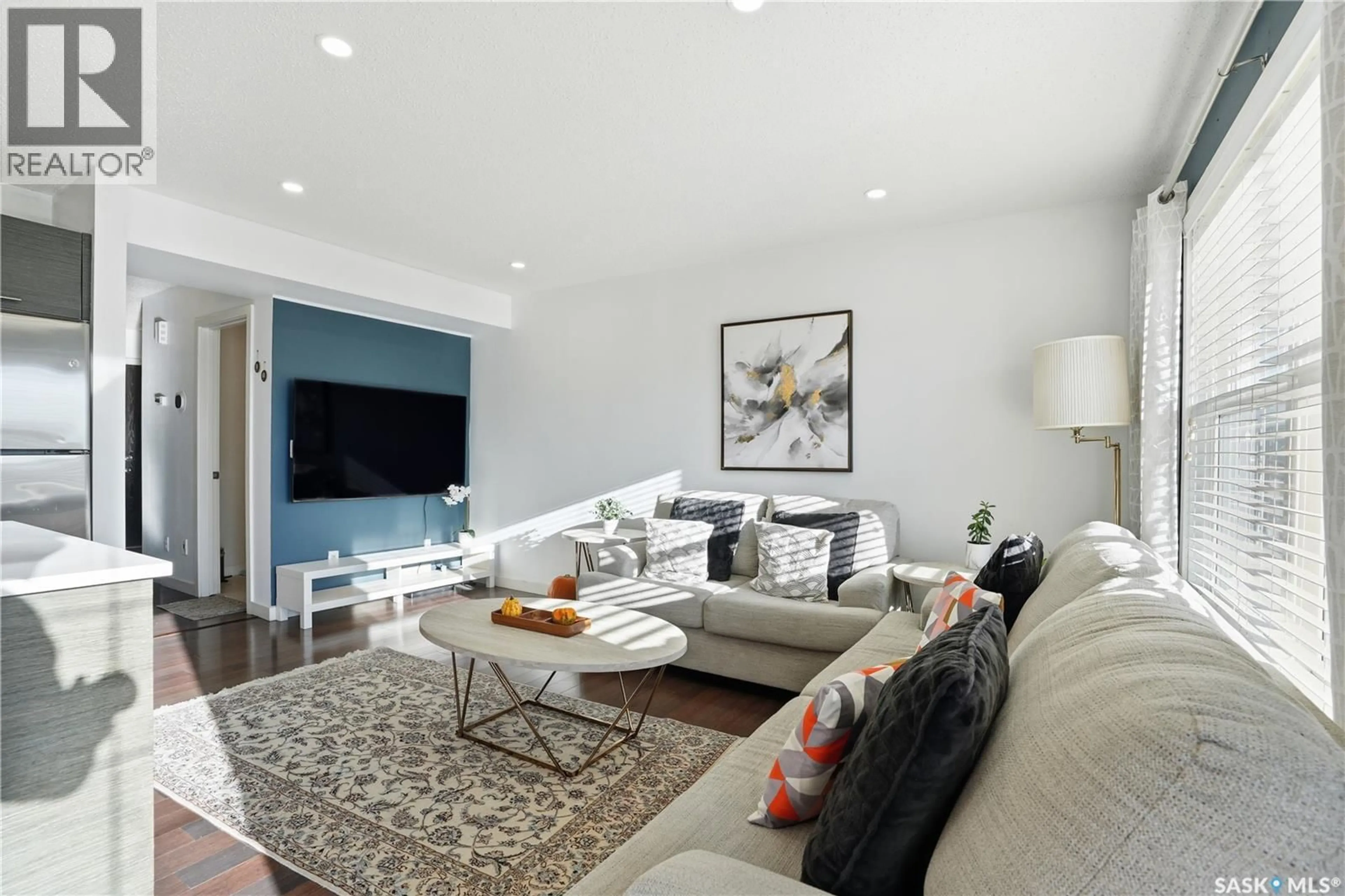 Living room with furniture, unknown for 106 - 410 LEDINGHAM WAY, Saskatoon Saskatchewan S7V0C4