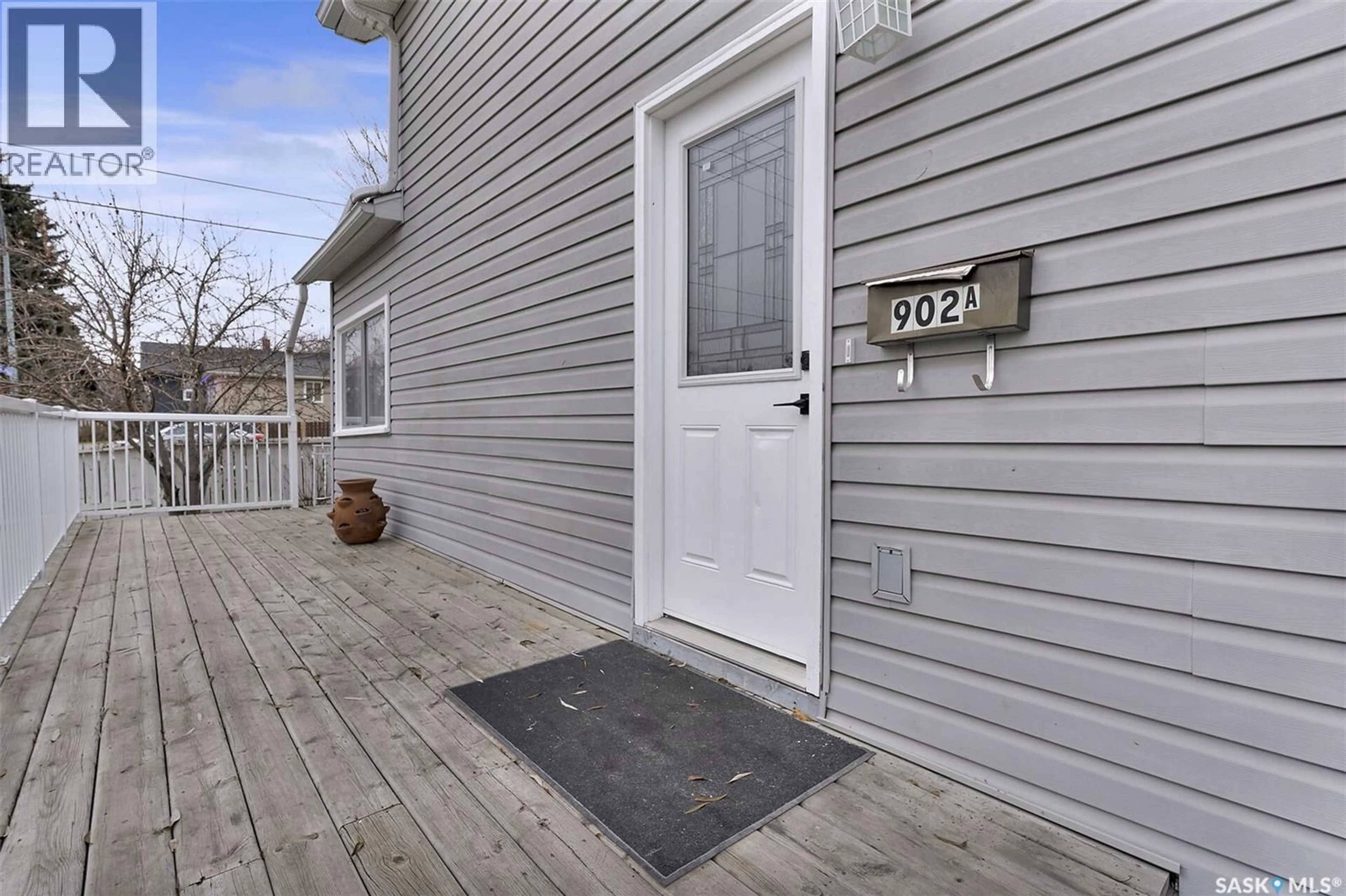 Unknown for A-B - 902 4TH AVENUE, Regina Saskatchewan S4N3Y8