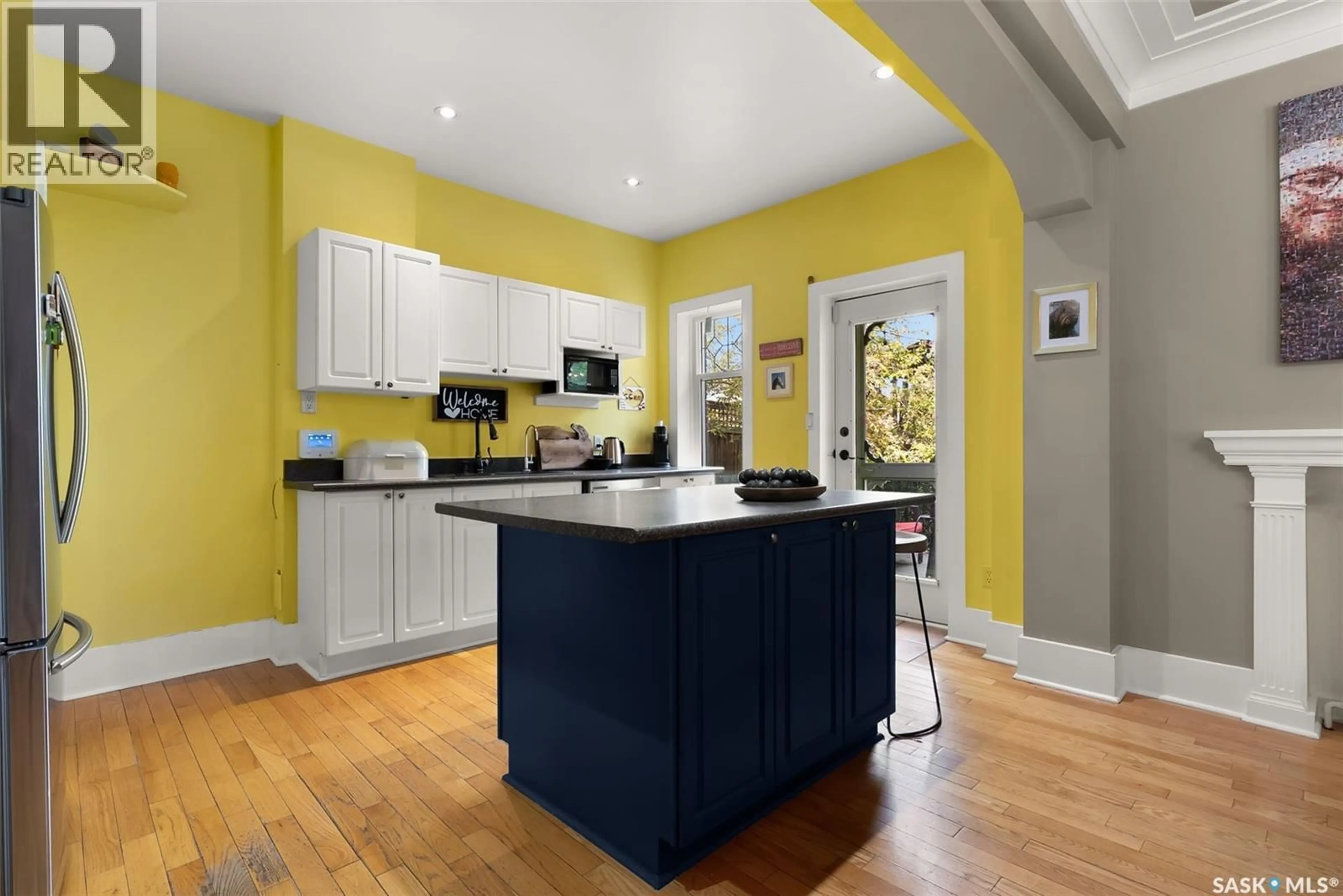 Open concept kitchen, unknown for 2800 VICTORIA AVENUE, Regina Saskatchewan S4T1K5