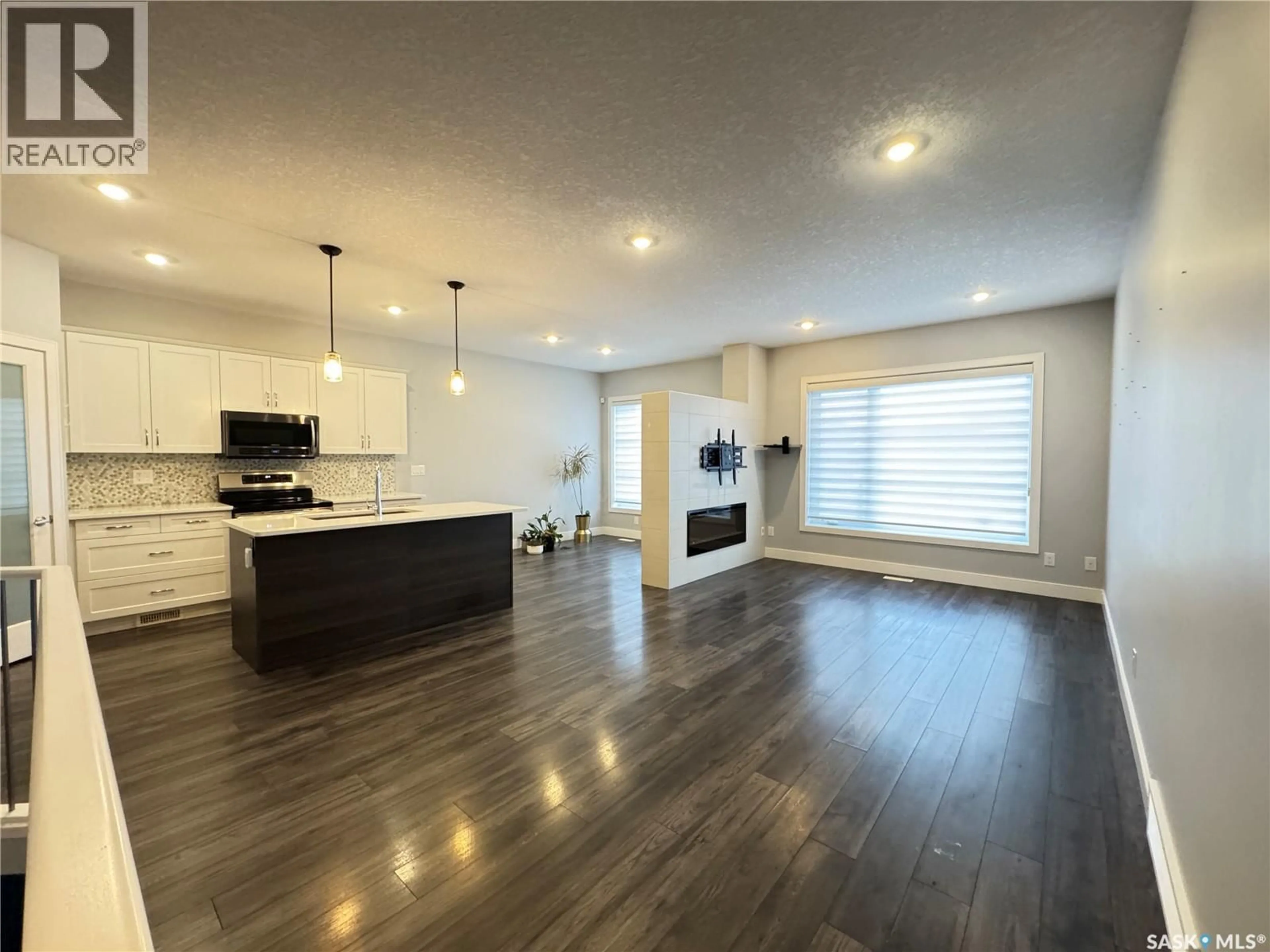 Open concept kitchen, unknown for 21 103 POHORECKY CRESCENT, Saskatoon Saskatchewan S7W0X6
