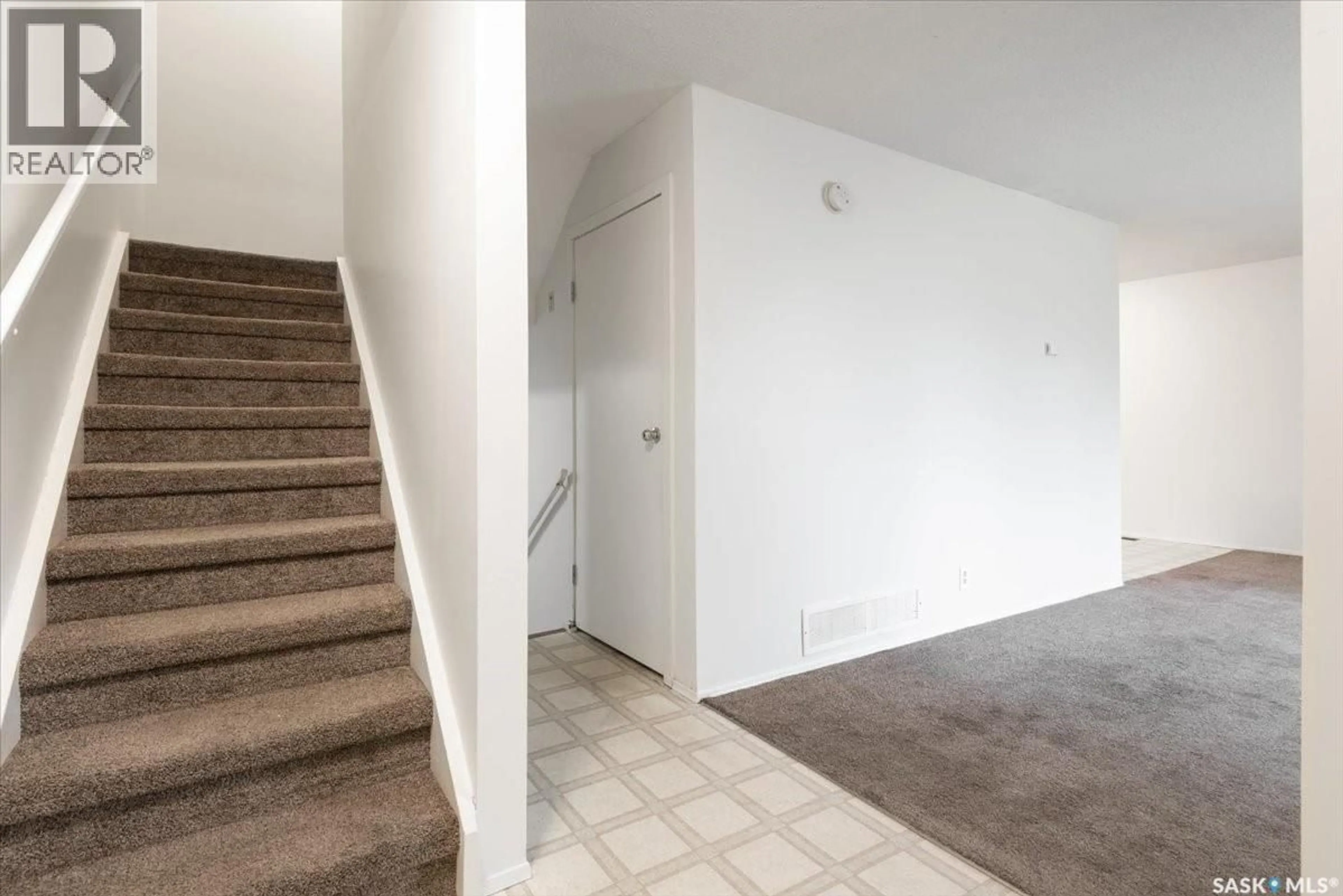 Unknown for 91 - 4118 CASTLE ROAD, Regina Saskatchewan S4S6A4