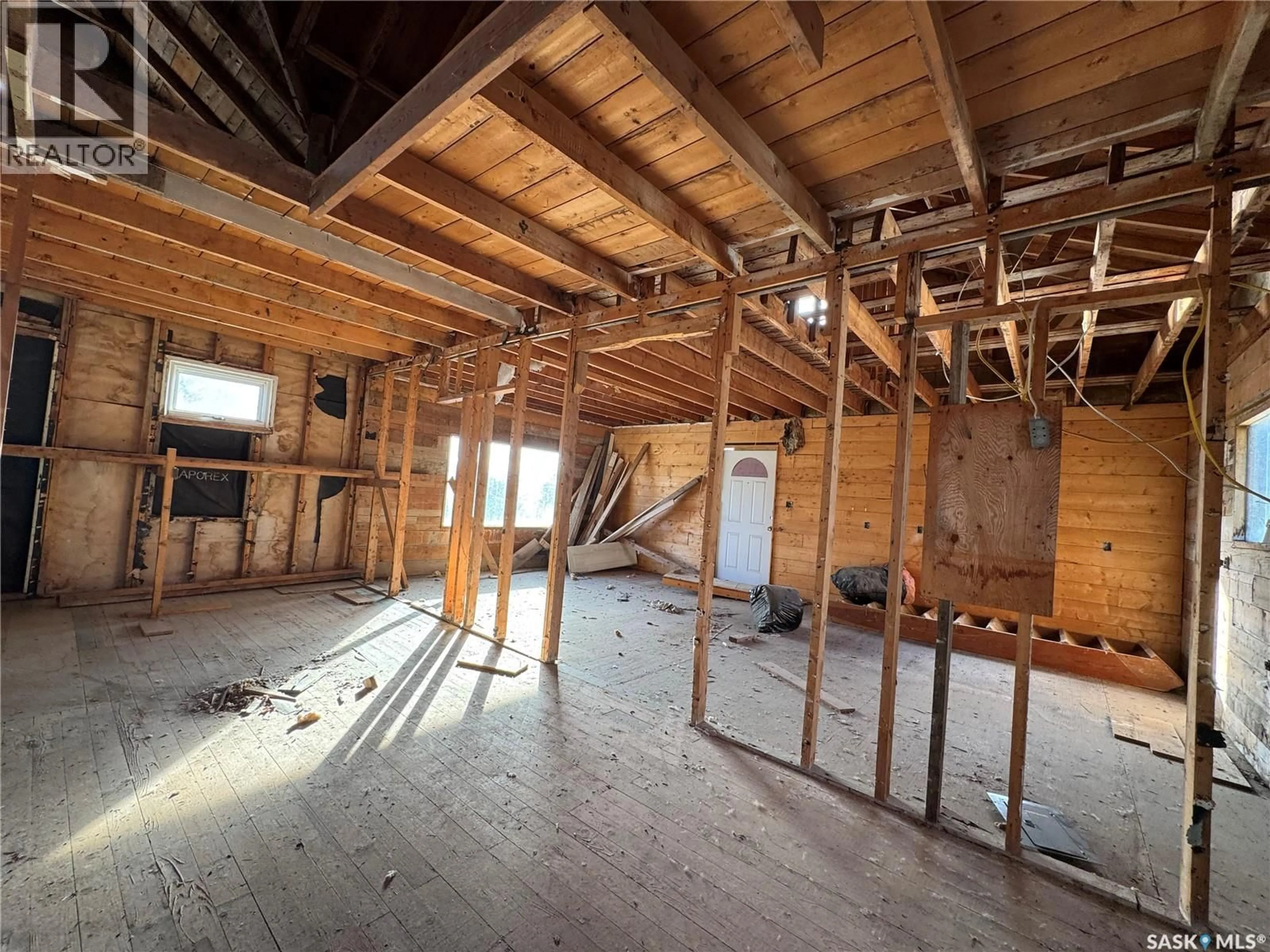 A pic of a room for 107 MAIN STREET, Alvena Saskatchewan S0K0E0