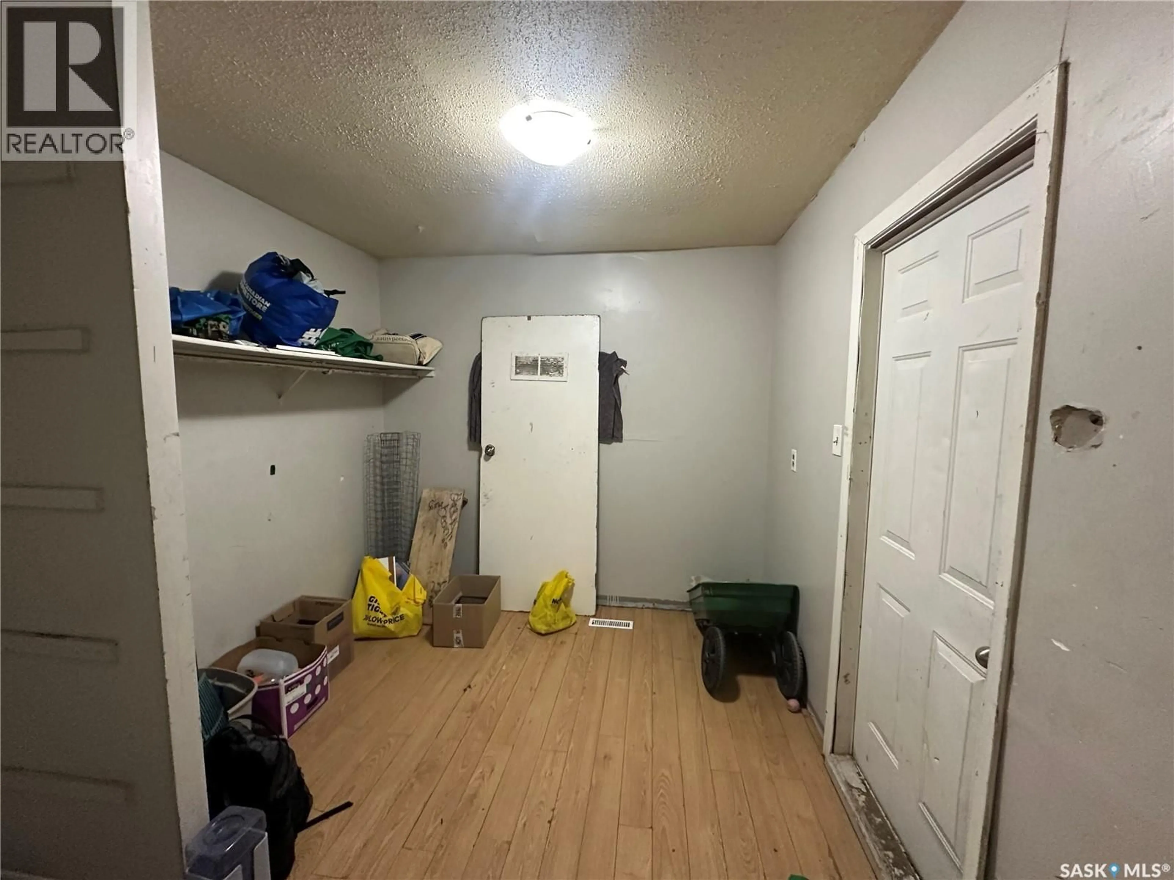 A pic of a room for 720 CAMERON STREET, Regina Saskatchewan S4T2S1