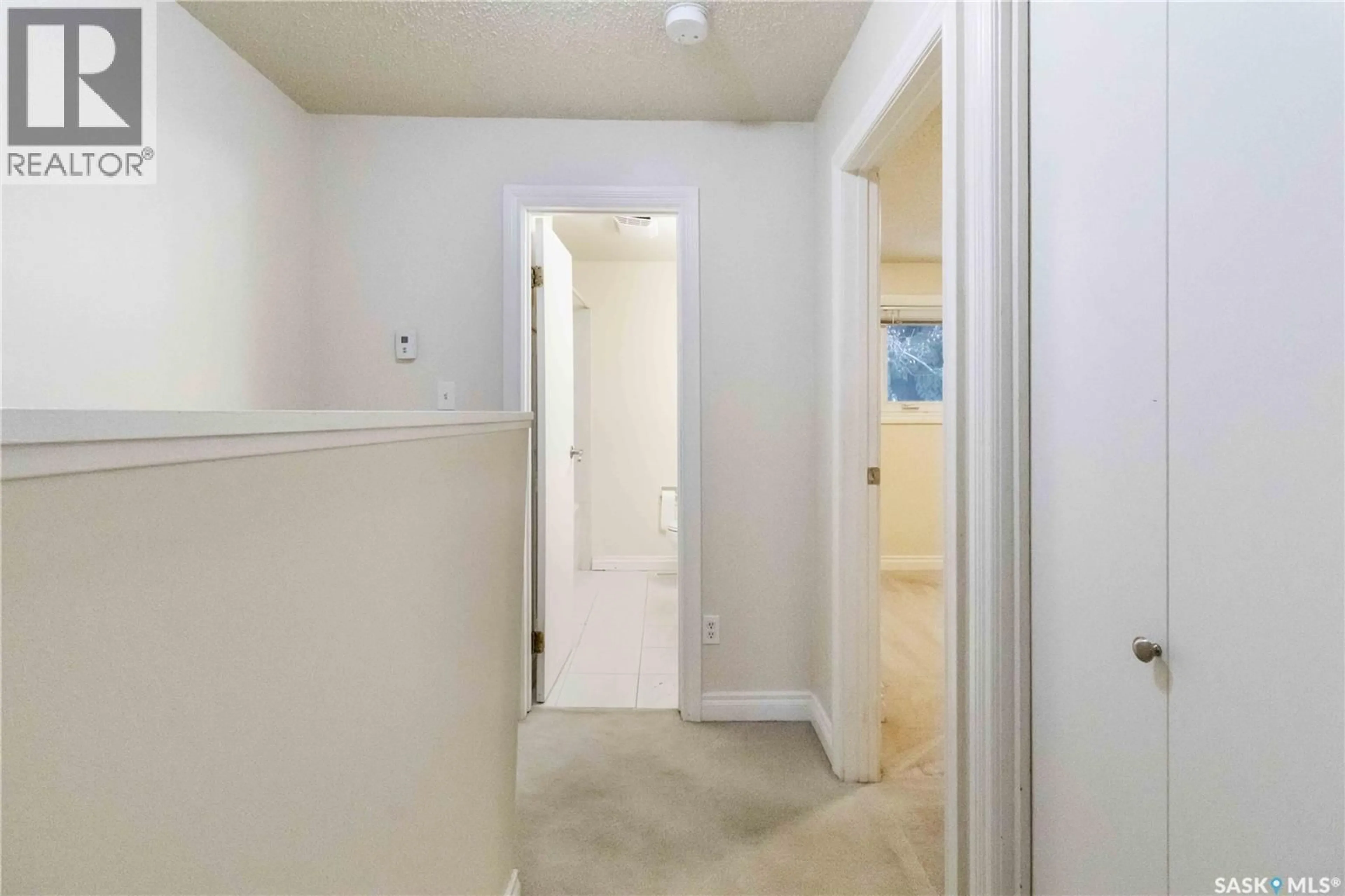 Unknown for 105 - 2703 SPADINA CRESCENT, Saskatoon Saskatchewan S7K6P8