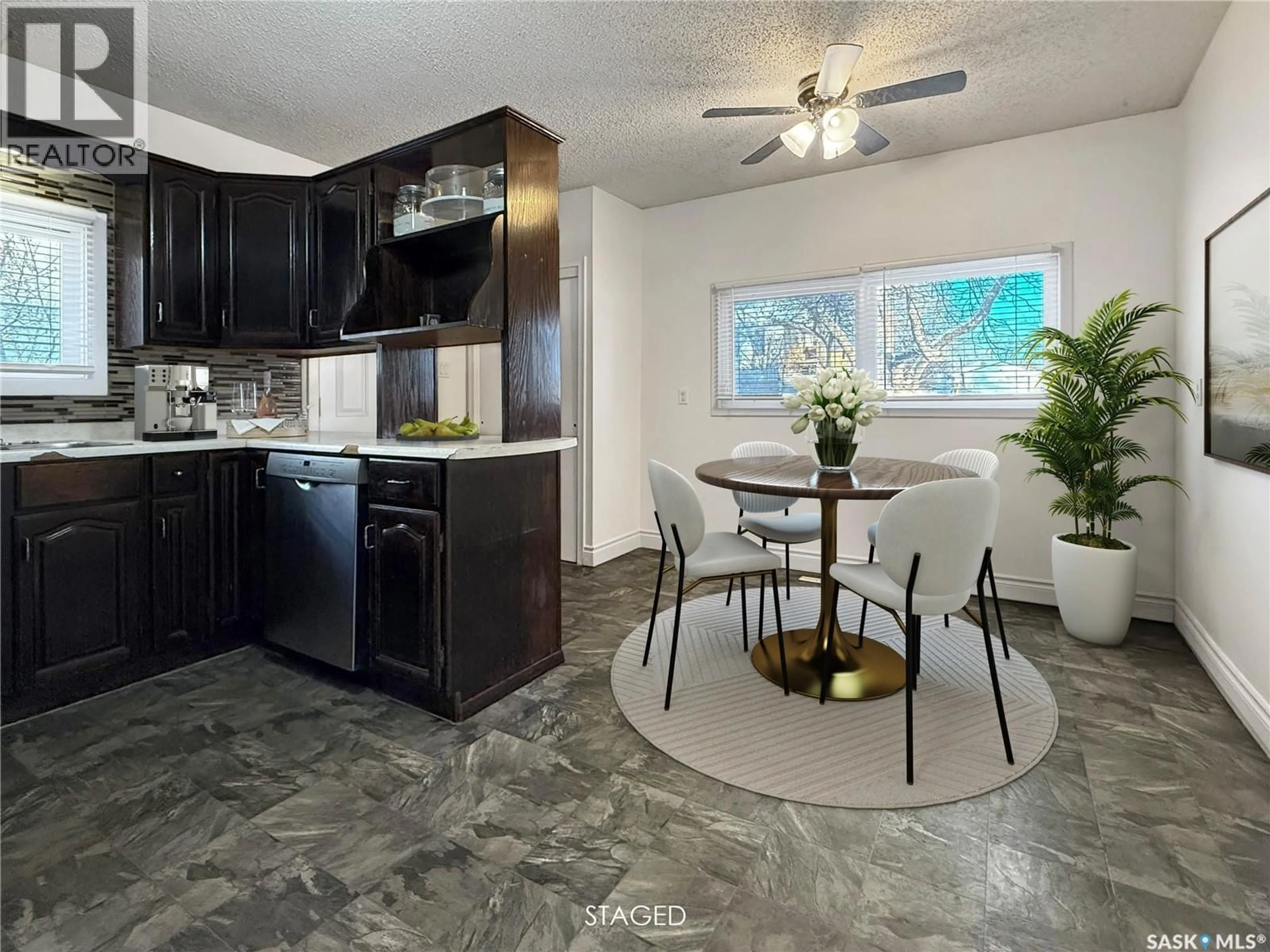 Unknown for 314 10TH AVENUE, Swift Current Saskatchewan S9H1B6