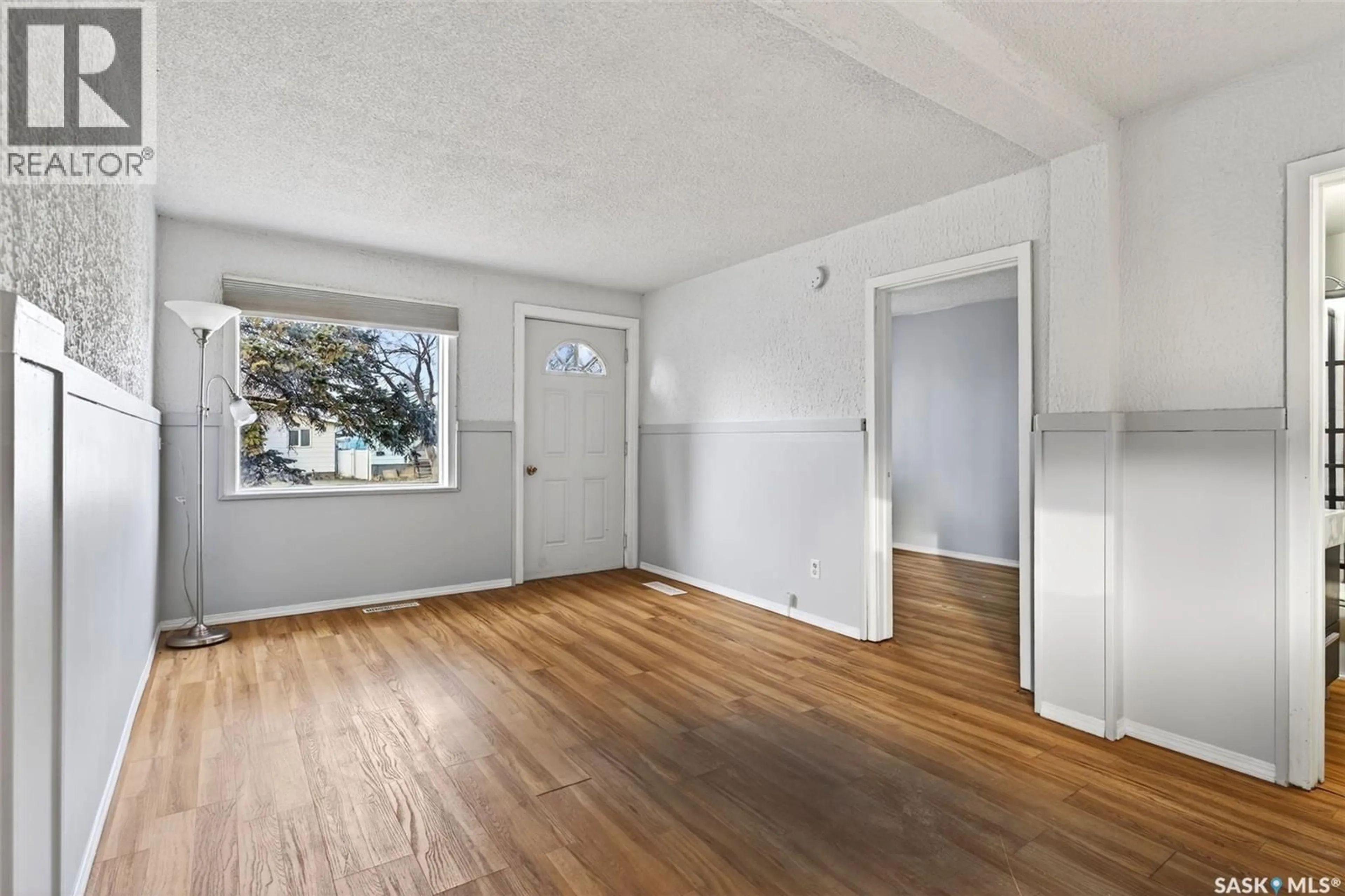 A pic of a room for 179 HALIFAX STREET, Regina Saskatchewan S4R1S7