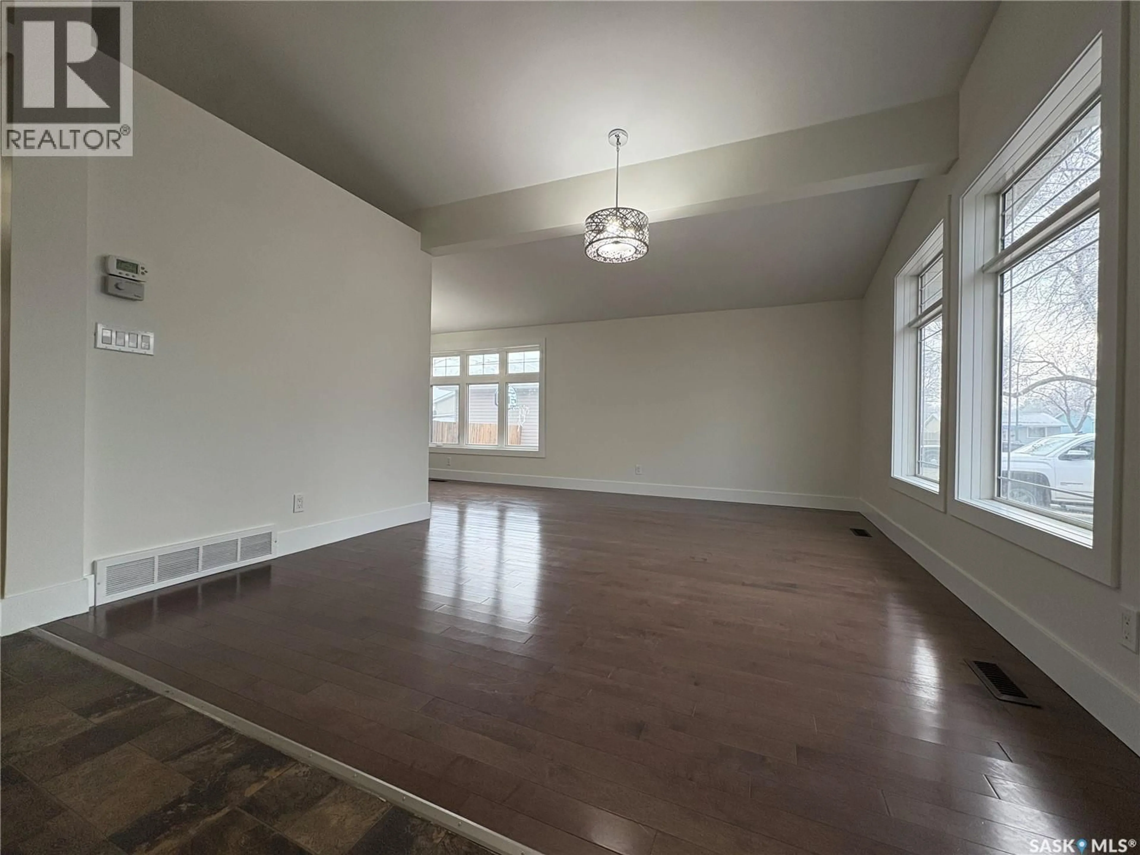 A pic of a room for 70 DUTTON CRESCENT, Regina Saskatchewan S4N4E5