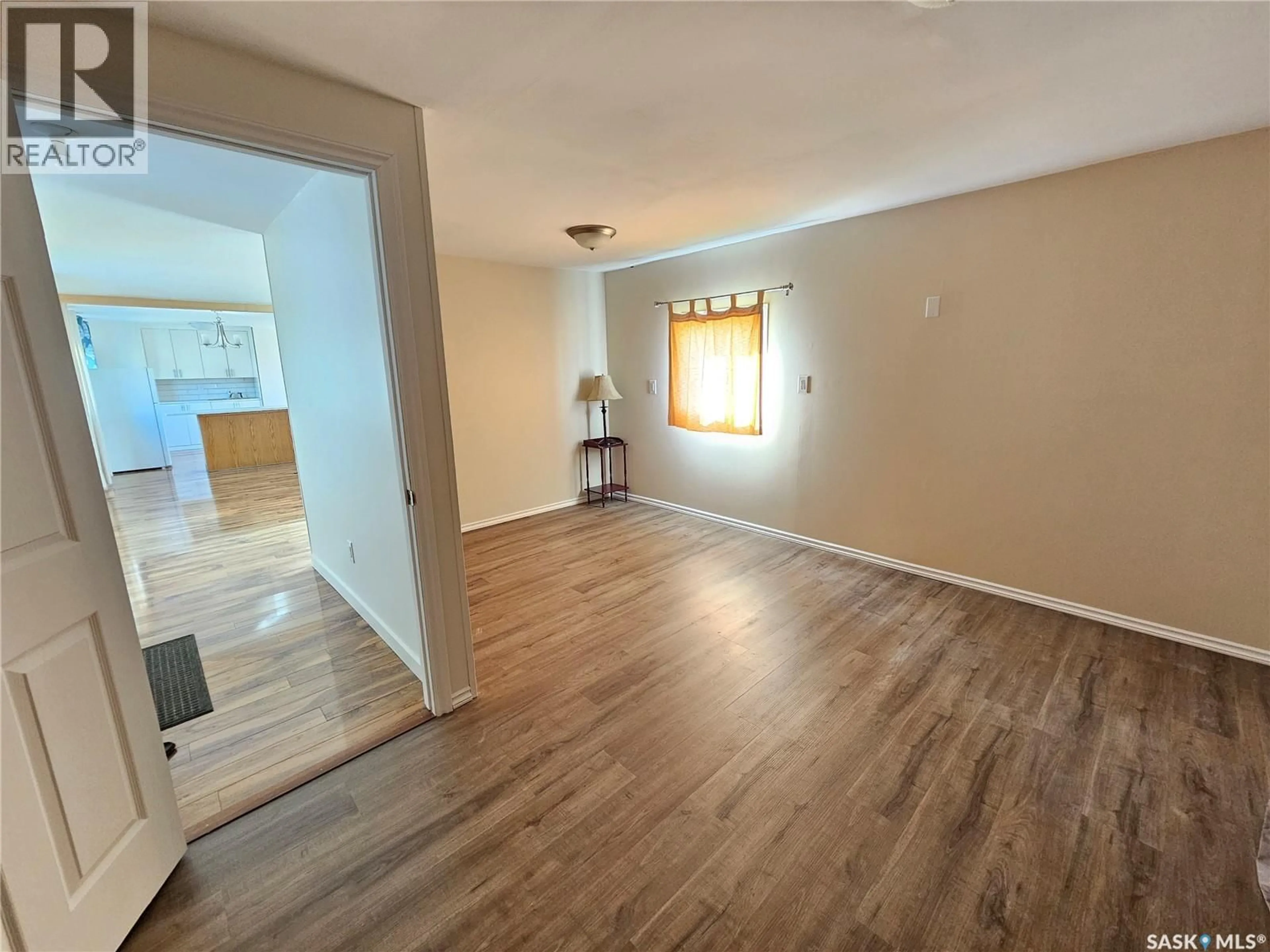 A pic of a room for 410 7TH AVENUE, Meadow Lake Saskatchewan S9X1C1