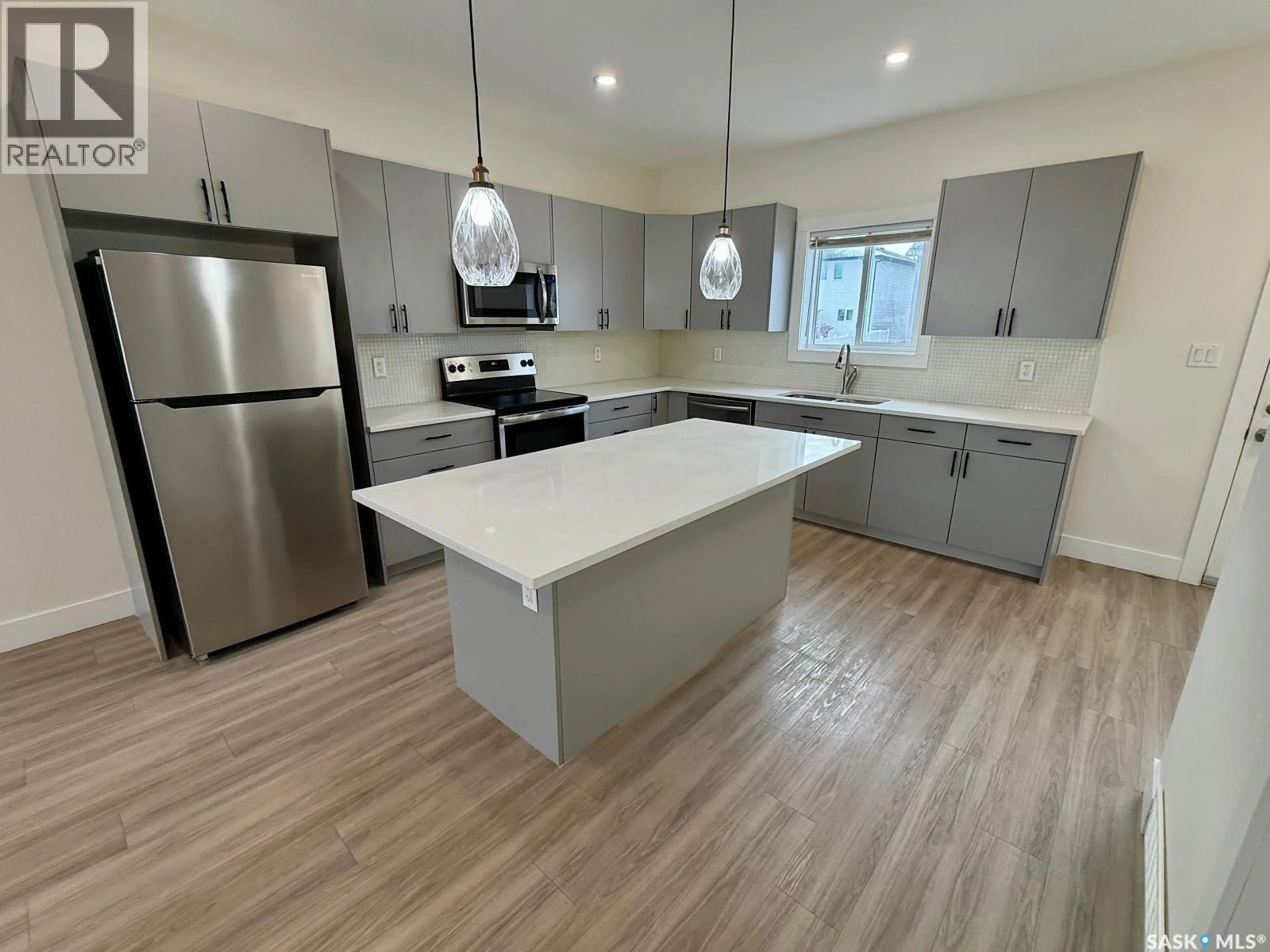Open concept kitchen, unknown for 3214 GREEN BROOK ROAD, Regina Saskatchewan S4V3R2