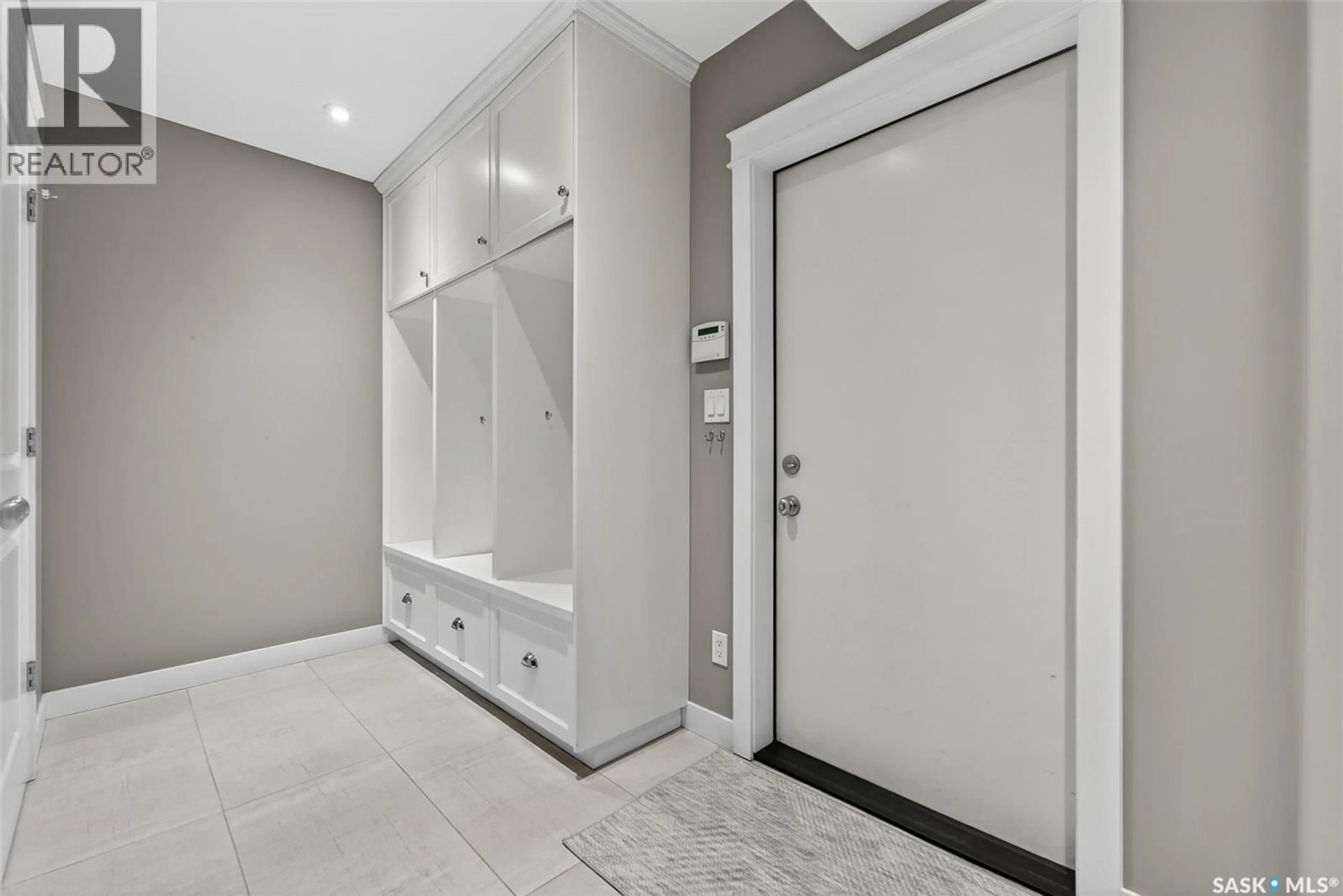 Unknown for 3406 GREEN BROOK ROAD, Regina Saskatchewan S4V3K2