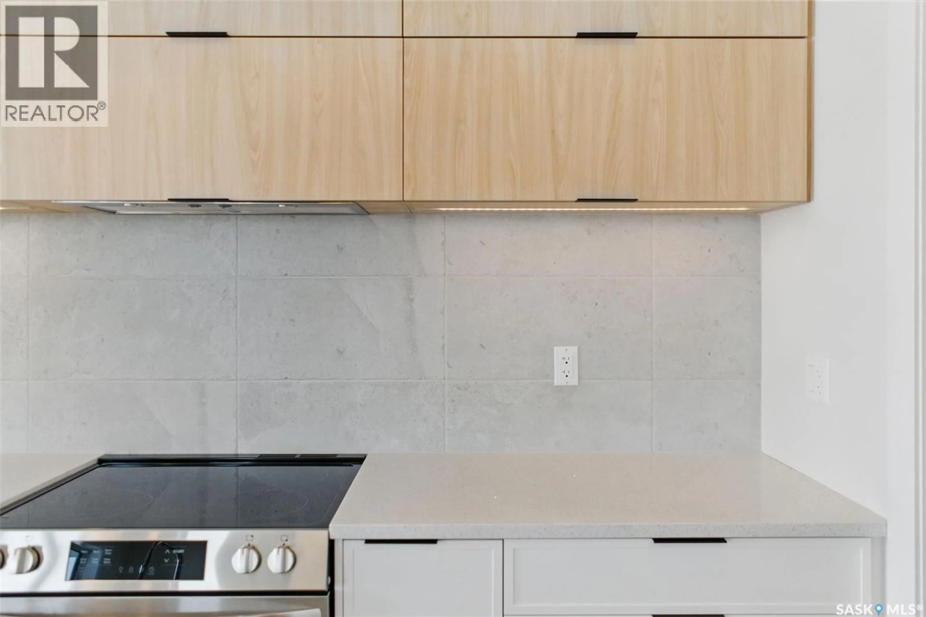 Standard kitchen, unknown for 226 VETERANS DRIVE, Warman Saskatchewan S0K0A1