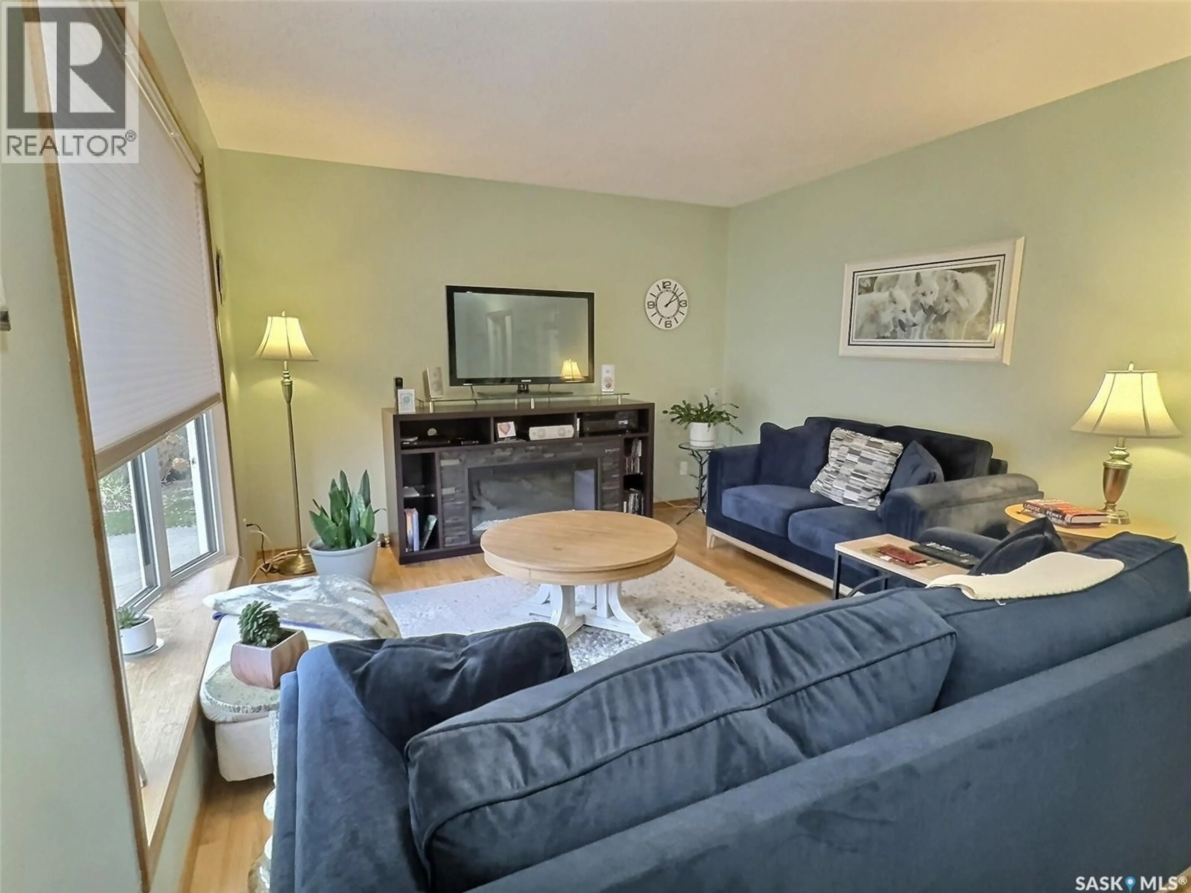 Living room with furniture, unknown for 127 MCDONALD ROAD, Estevan Saskatchewan S4A0B9