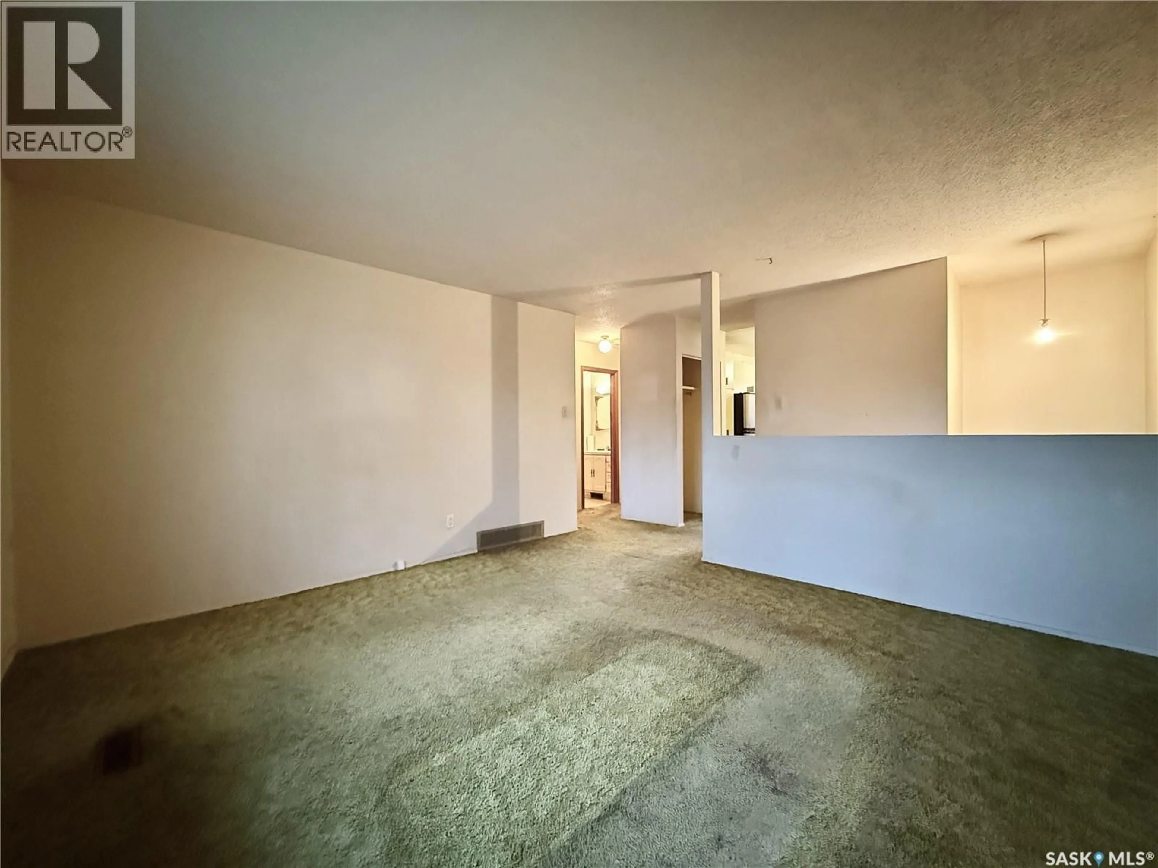 A pic of a room for 83 YOUNG CRESCENT, Regina Saskatchewan S4N4K9