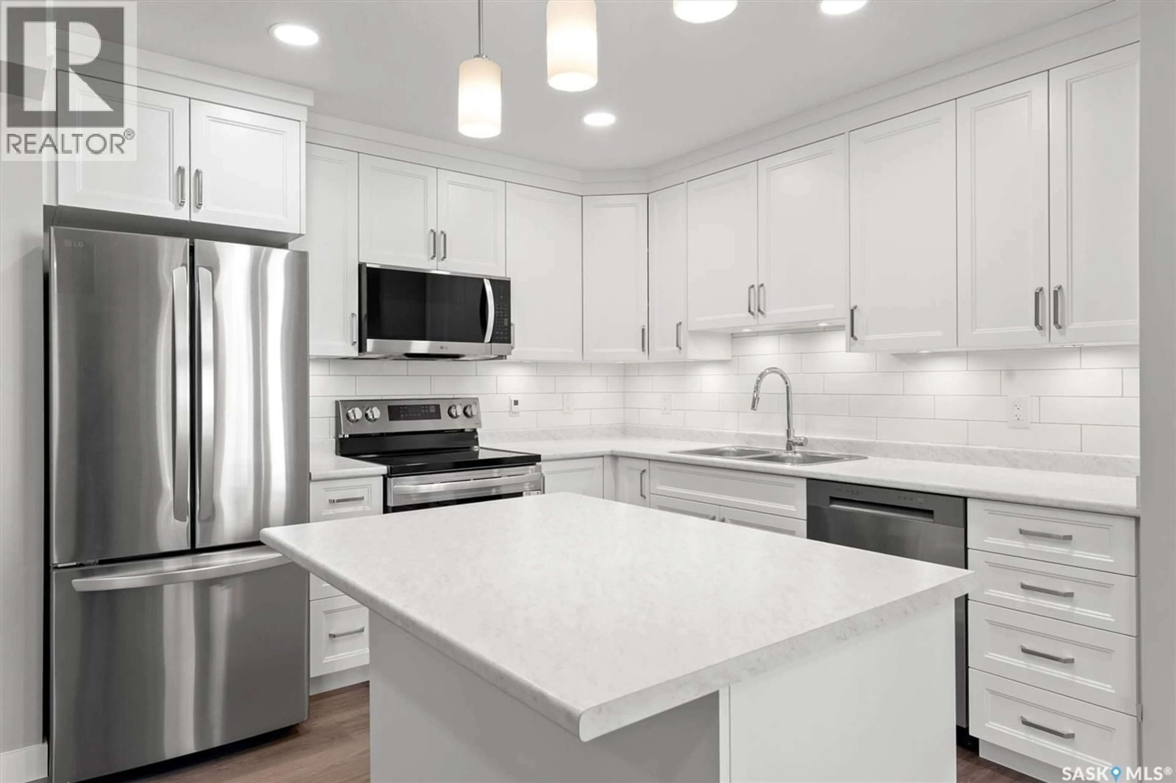 Open concept kitchen, ceramic/tile floor for 202 318 108TH STREET, Saskatoon Saskatchewan S7N1P8