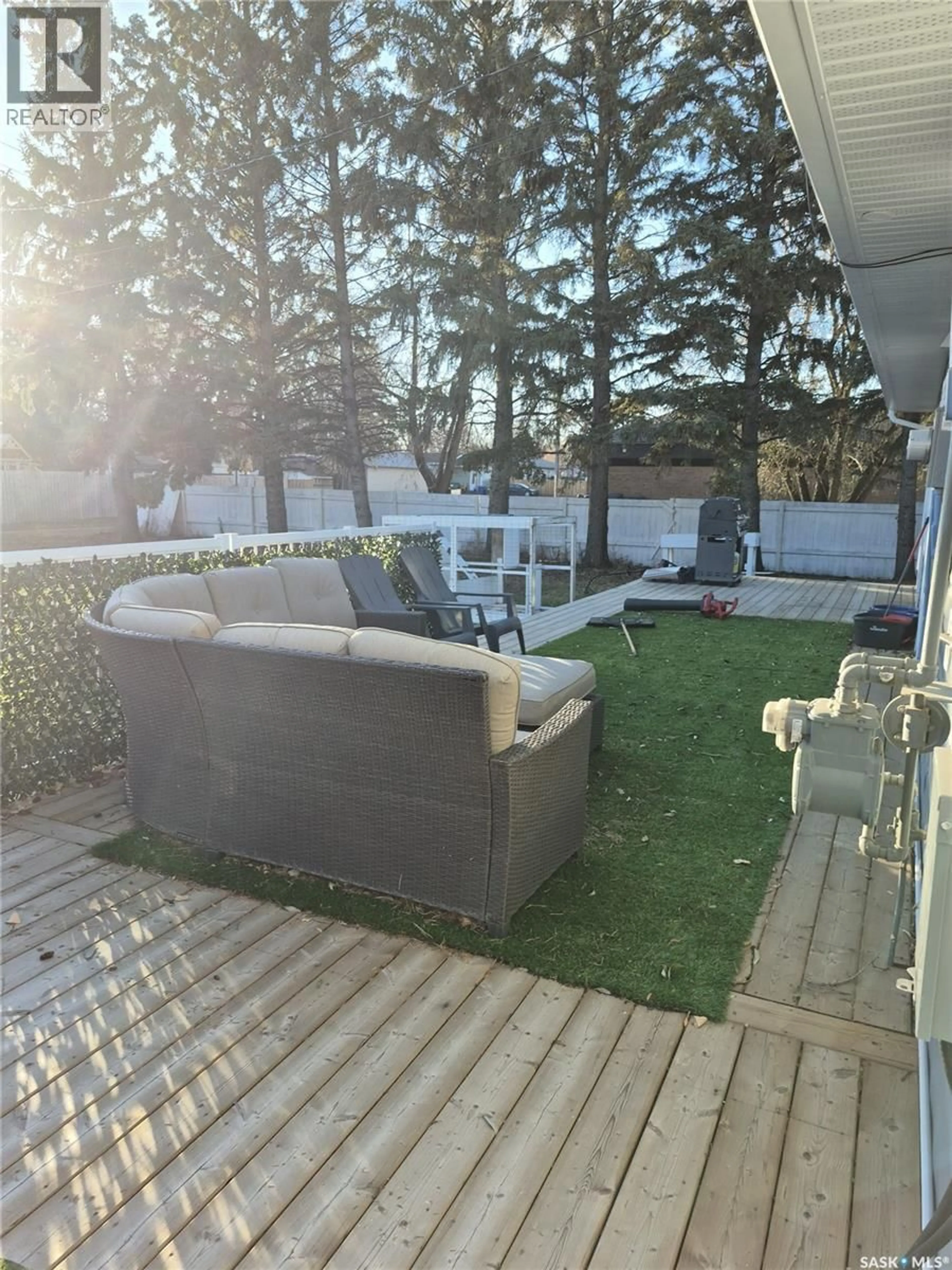 Patio, street for 314 MAIN STREET, Langham Saskatchewan S0H2L0