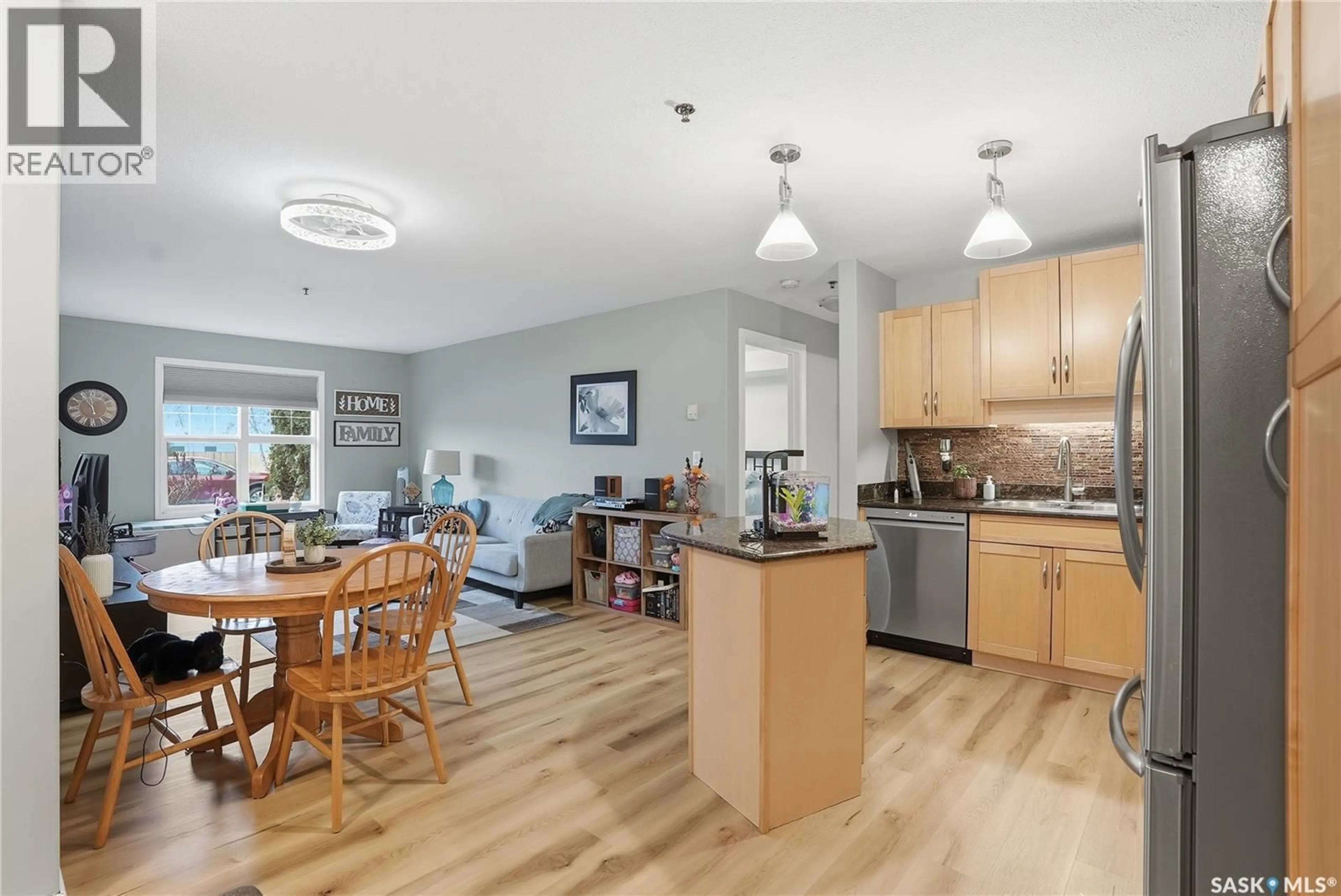 Open concept kitchen, unknown for 101 326 HEROLD ROAD, Saskatoon Saskatchewan S7V0A2