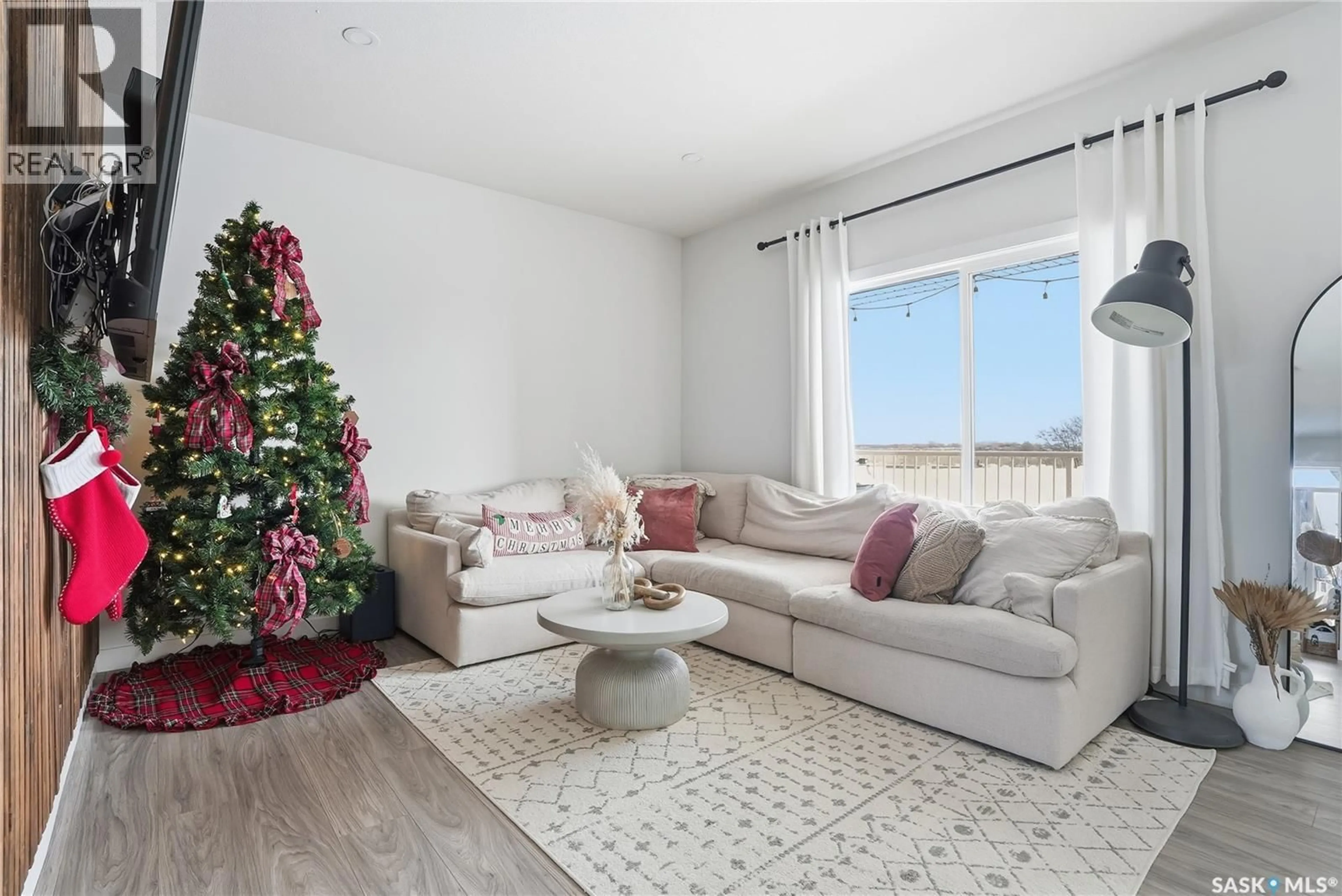 Living room with furniture, unknown for 153 ECHO LANE, Martensville Saskatchewan S0K2T1