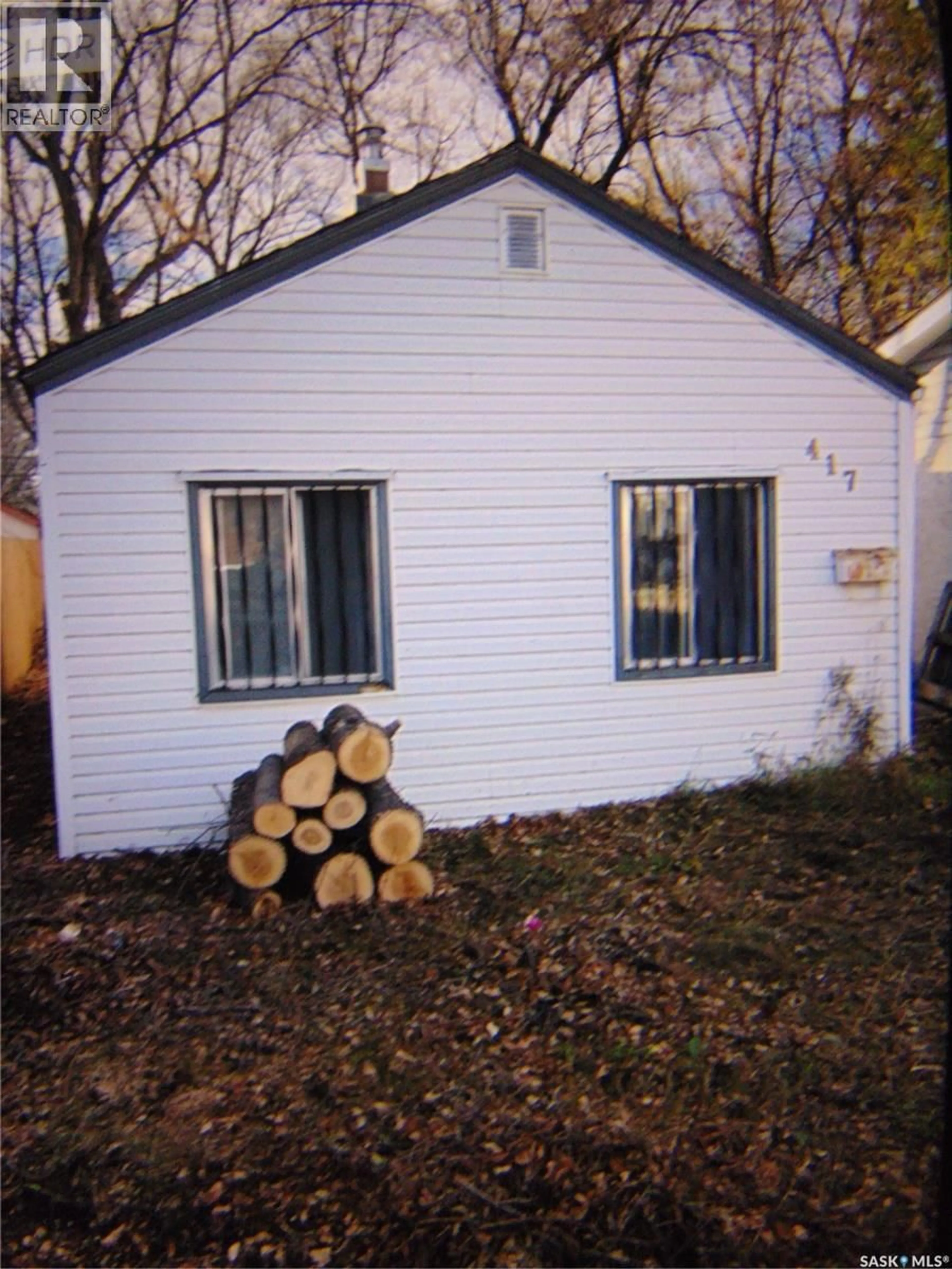 Shed for 417 F AVENUE, Saskatoon Saskatchewan S7M1T4