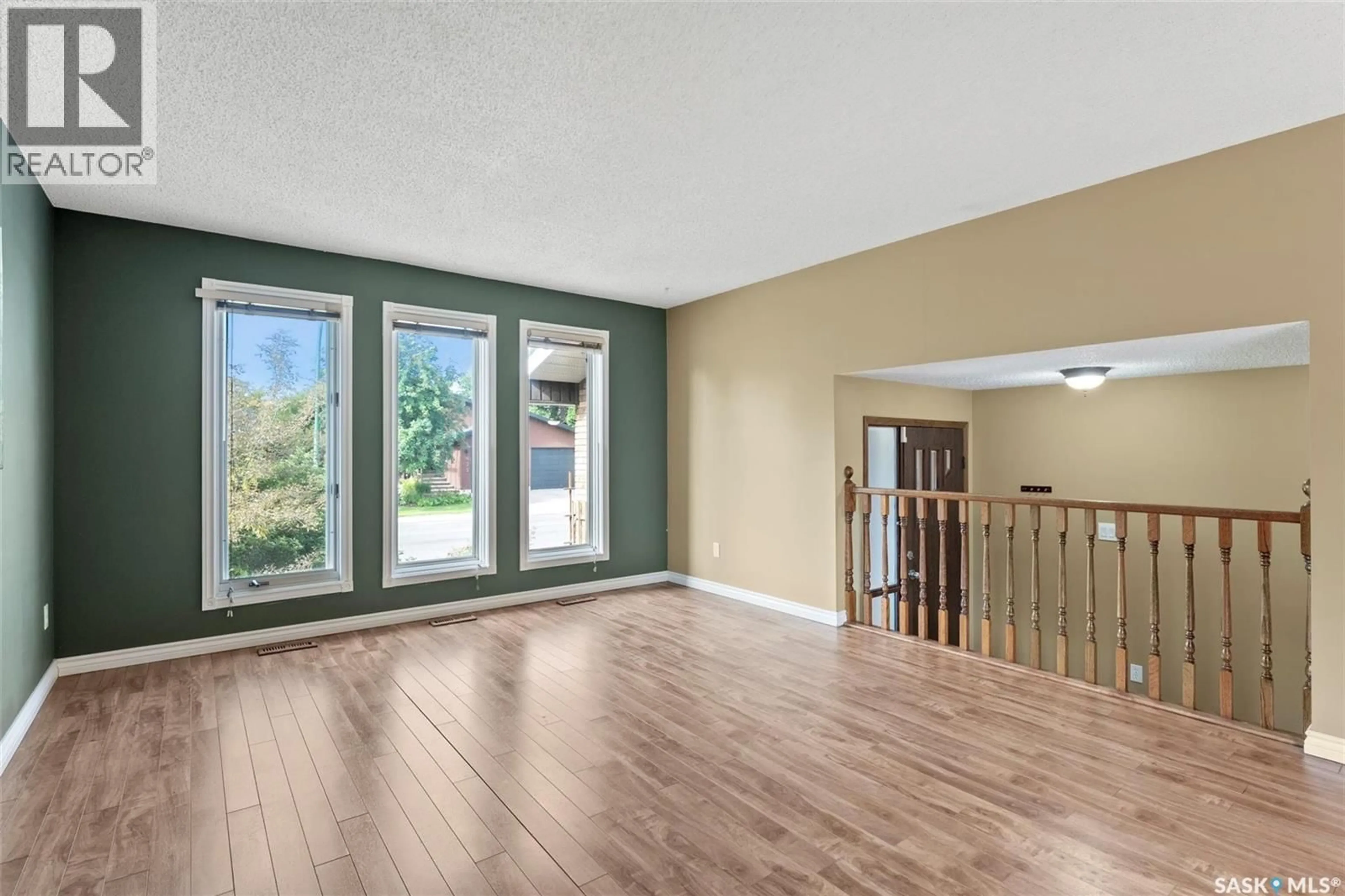 Unknown for 434 DELARONDE ROAD, Saskatoon Saskatchewan S7J3Y7