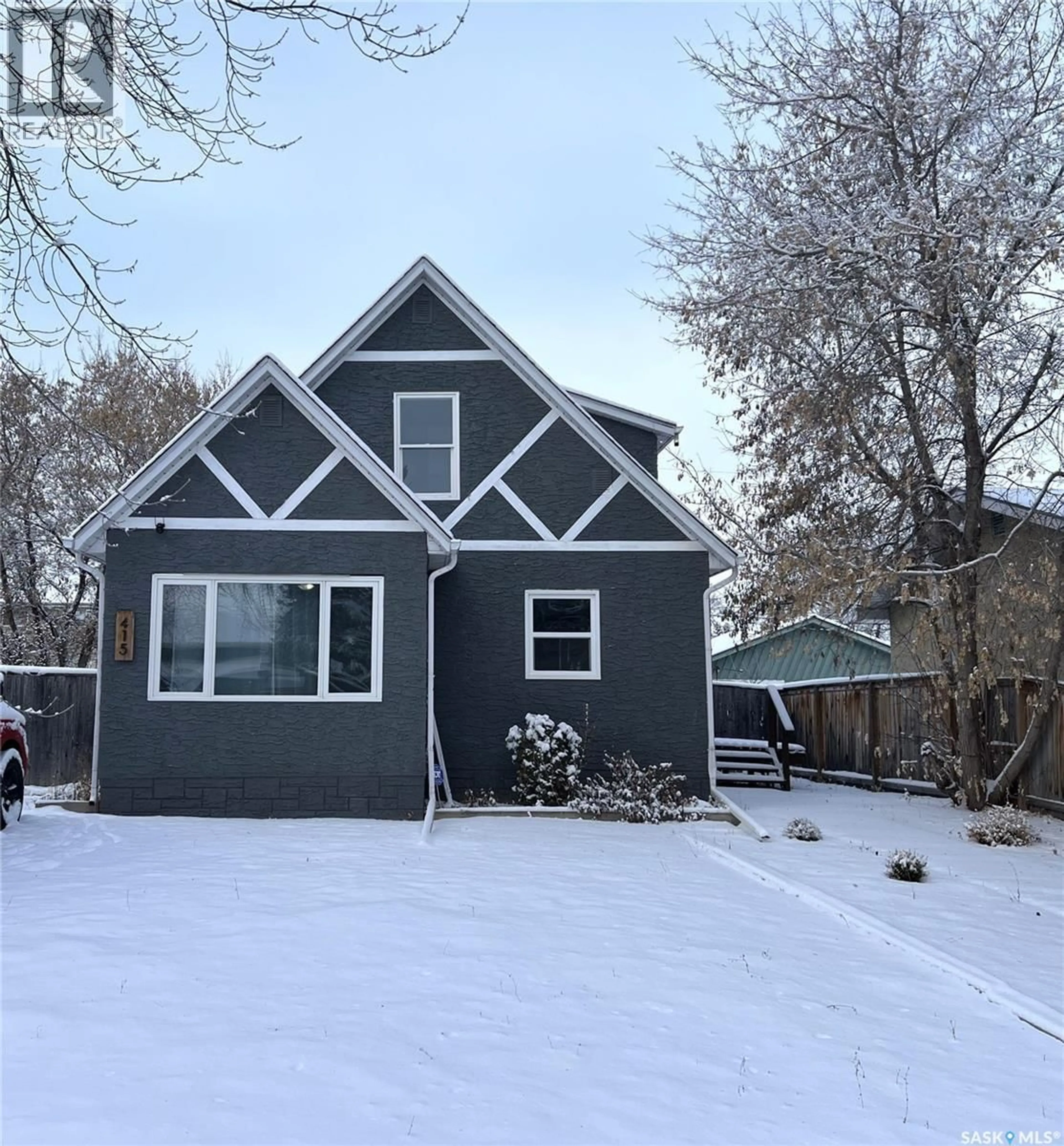 Home with vinyl exterior material, street for 415 3RD STREET, Meadow Lake Saskatchewan S9X1C8