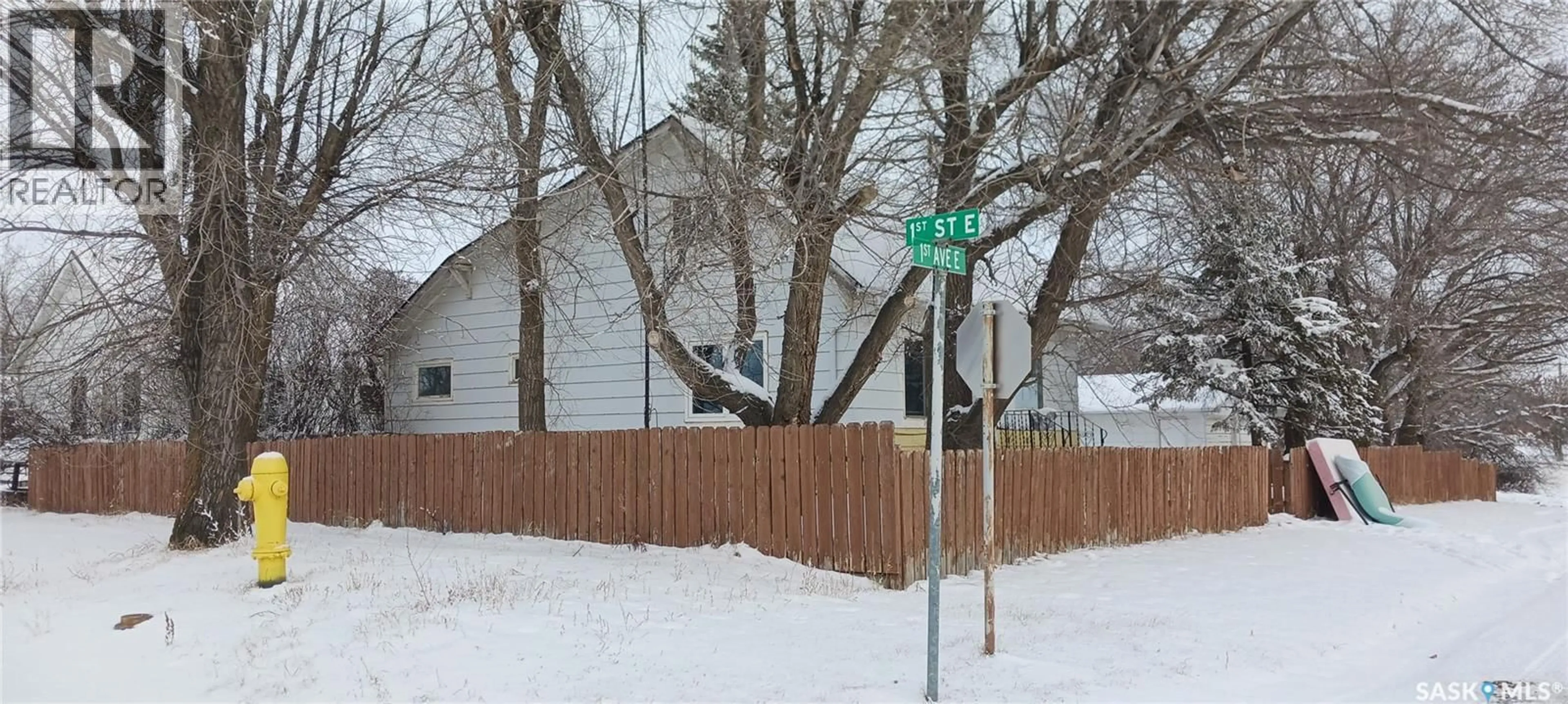 Unknown for 102 1ST AVENUE, Coronach Saskatchewan S0H0Z0