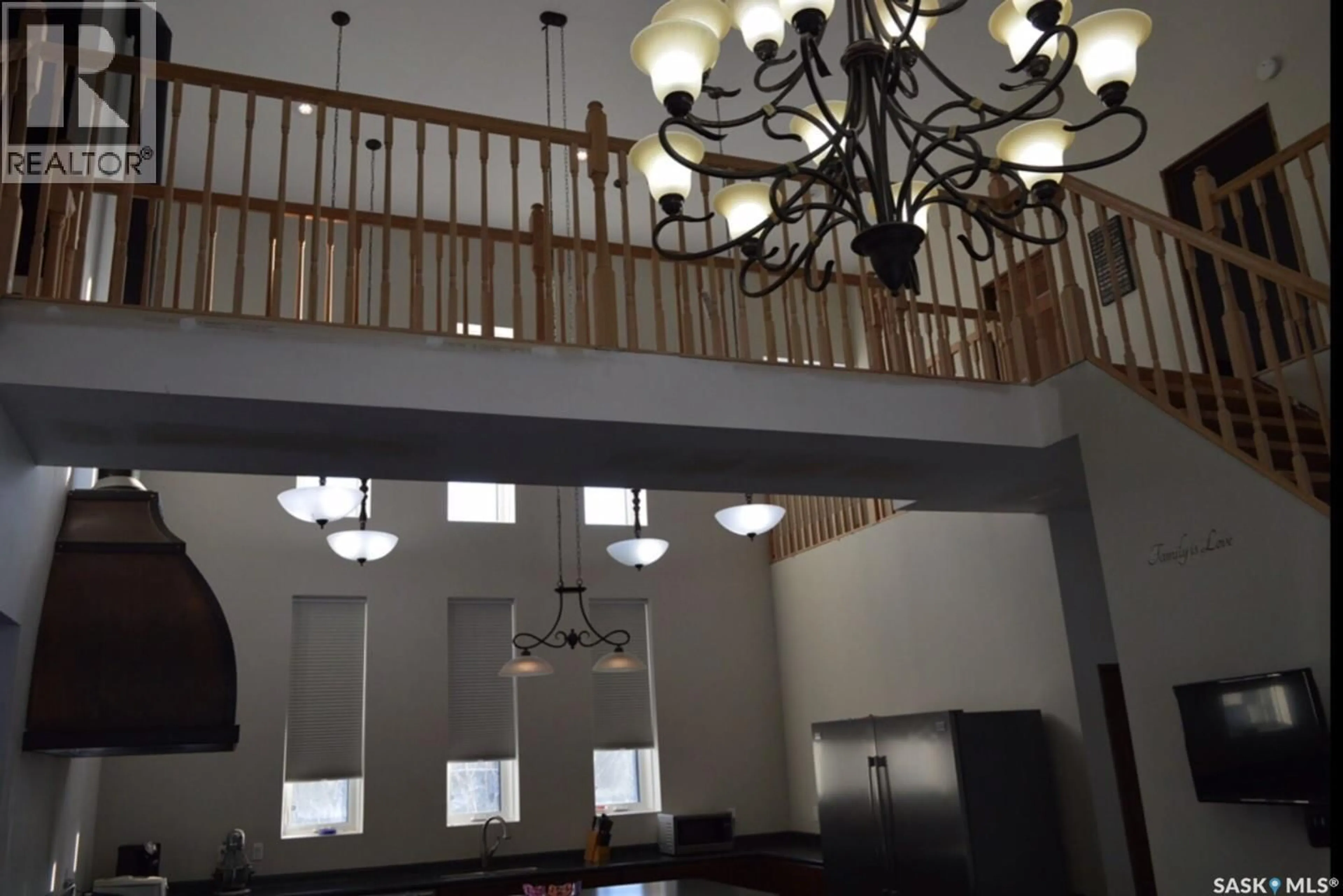 Indoor foyer for MICHEL ACREAGE, Estevan Rm No. 5 Saskatchewan S4A2A5