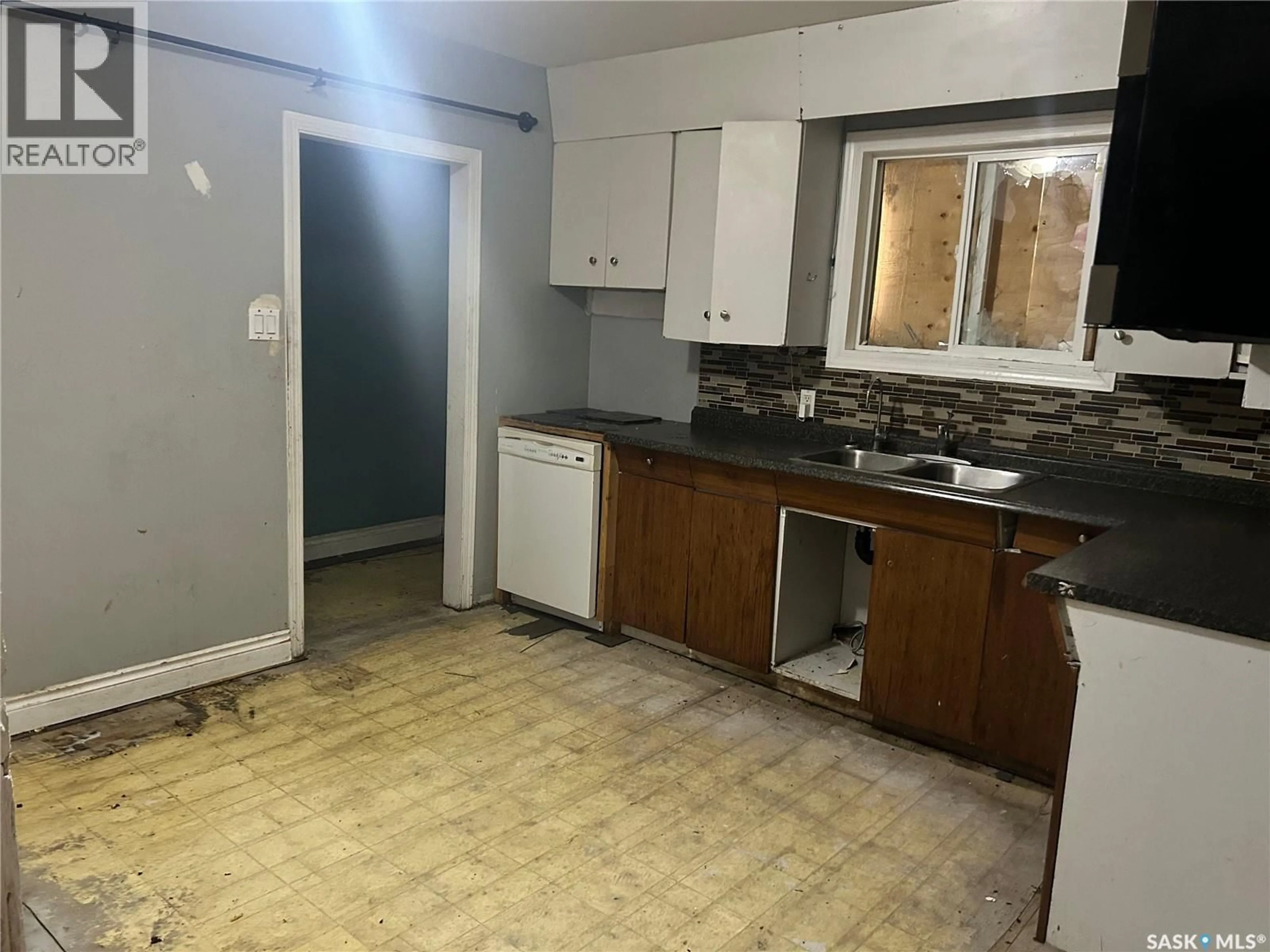 A pic of a room for 1620 15TH STREET, Prince Albert Saskatchewan S6V3T4