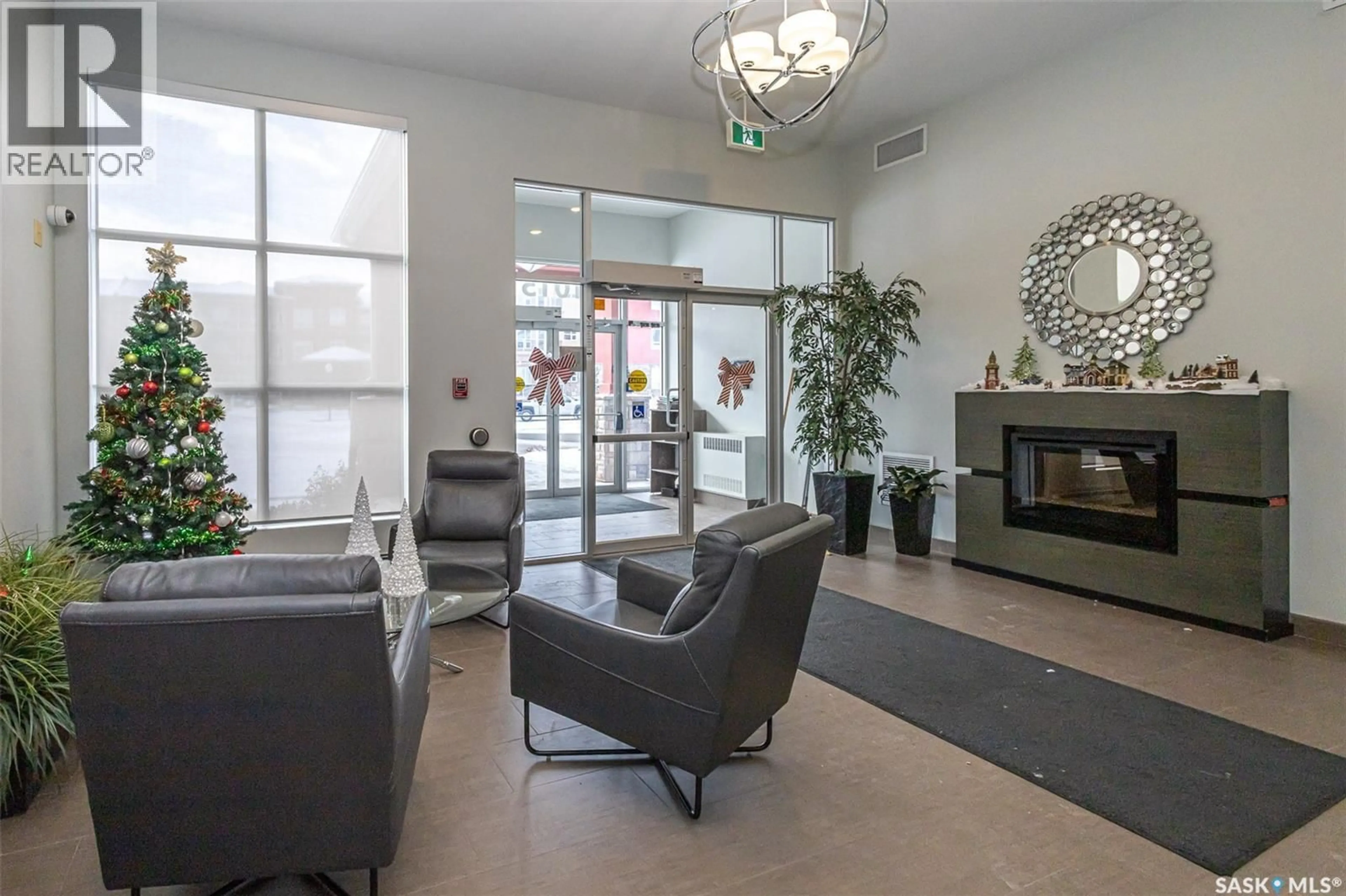 Lobby for 109 - 1015 MOSS AVENUE, Saskatoon Saskatchewan S7H5R1