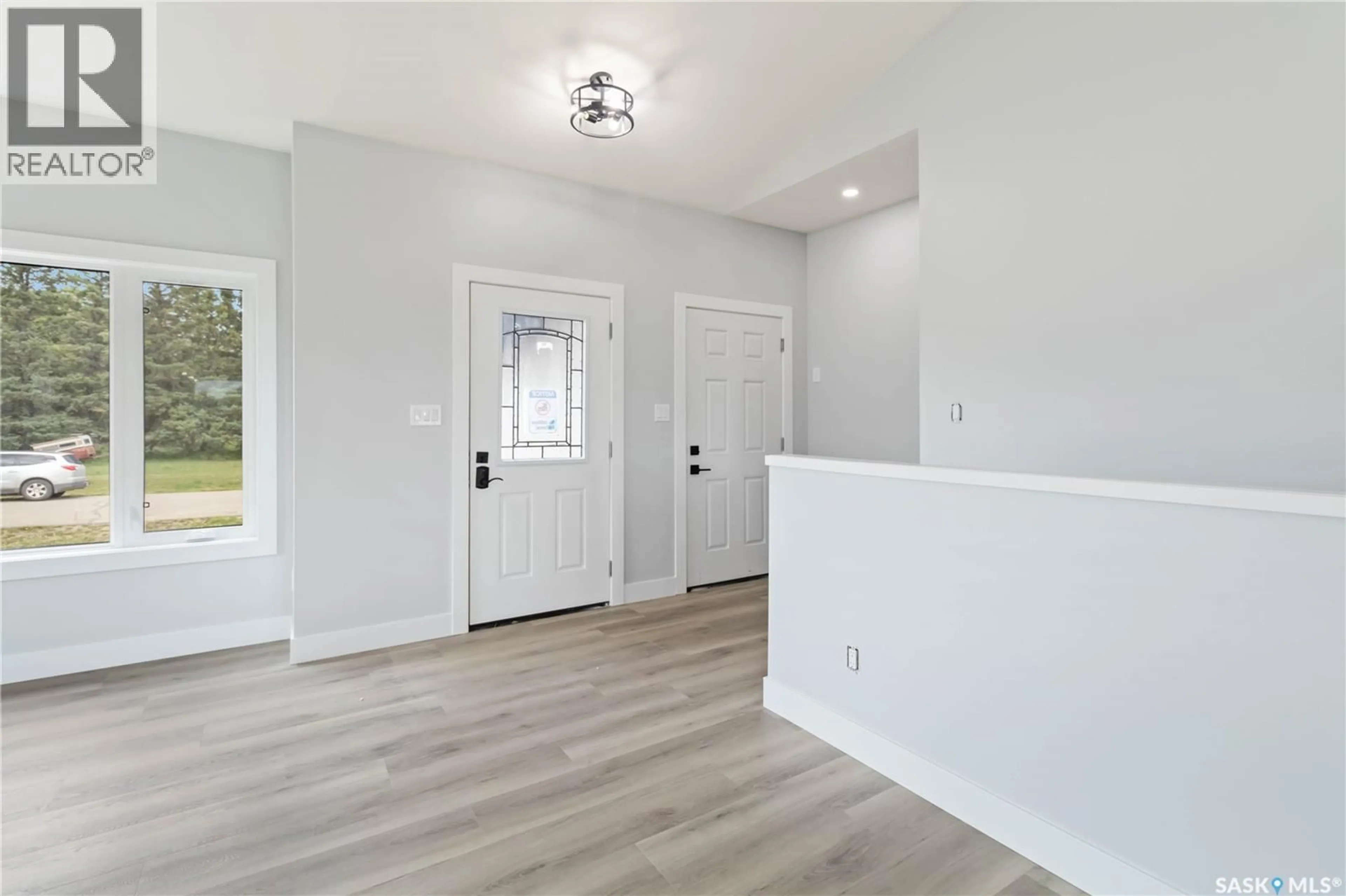 Indoor entryway for 208 2ND STREET, Waldheim Saskatchewan S0K4R0