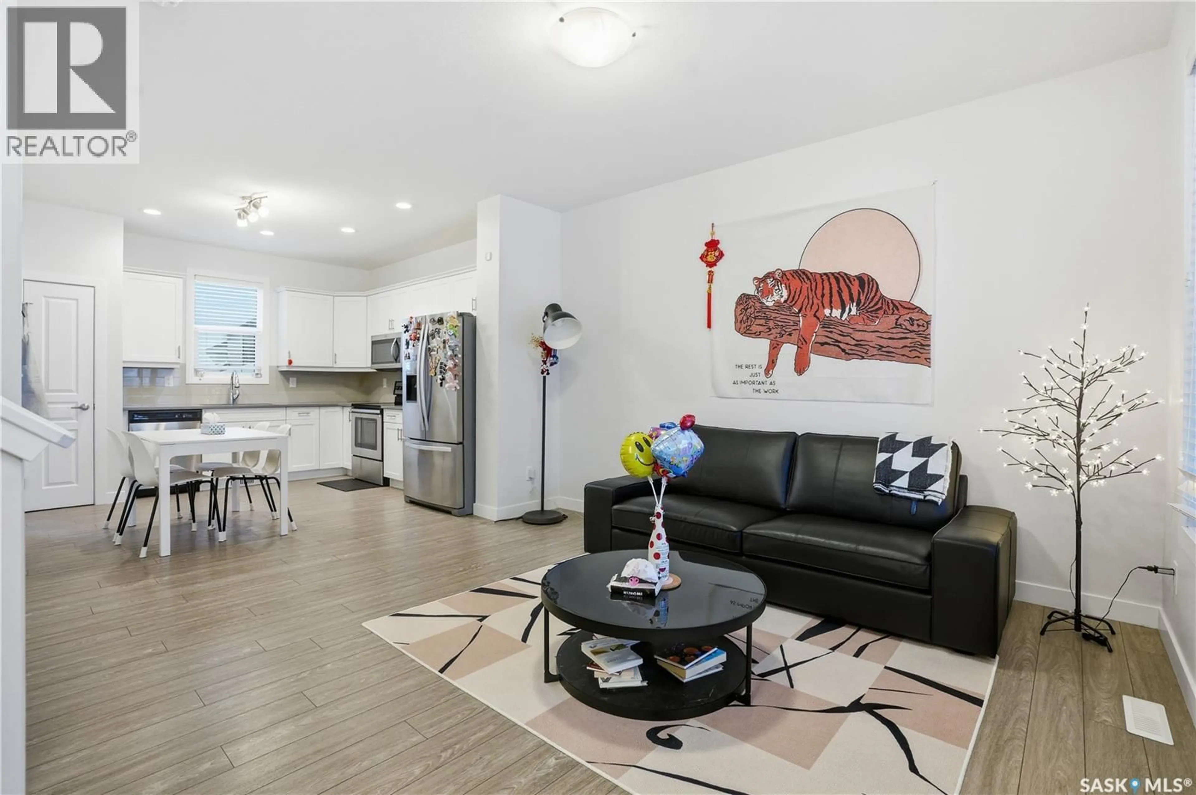 Living room with furniture, unknown for 1044 KOLYNCHUK CRESCENT, Saskatoon Saskatchewan S7T0X4