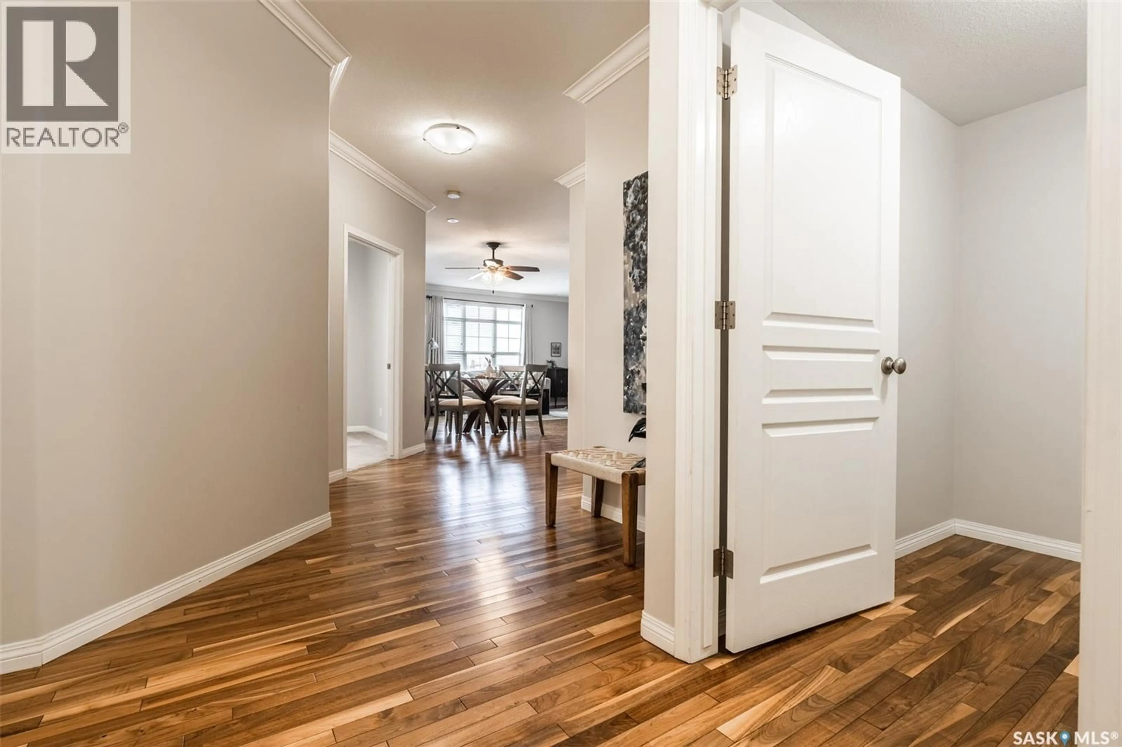 Indoor entryway for 203 - 218 HEATH AVENUE, Saskatoon Saskatchewan S7S0A1