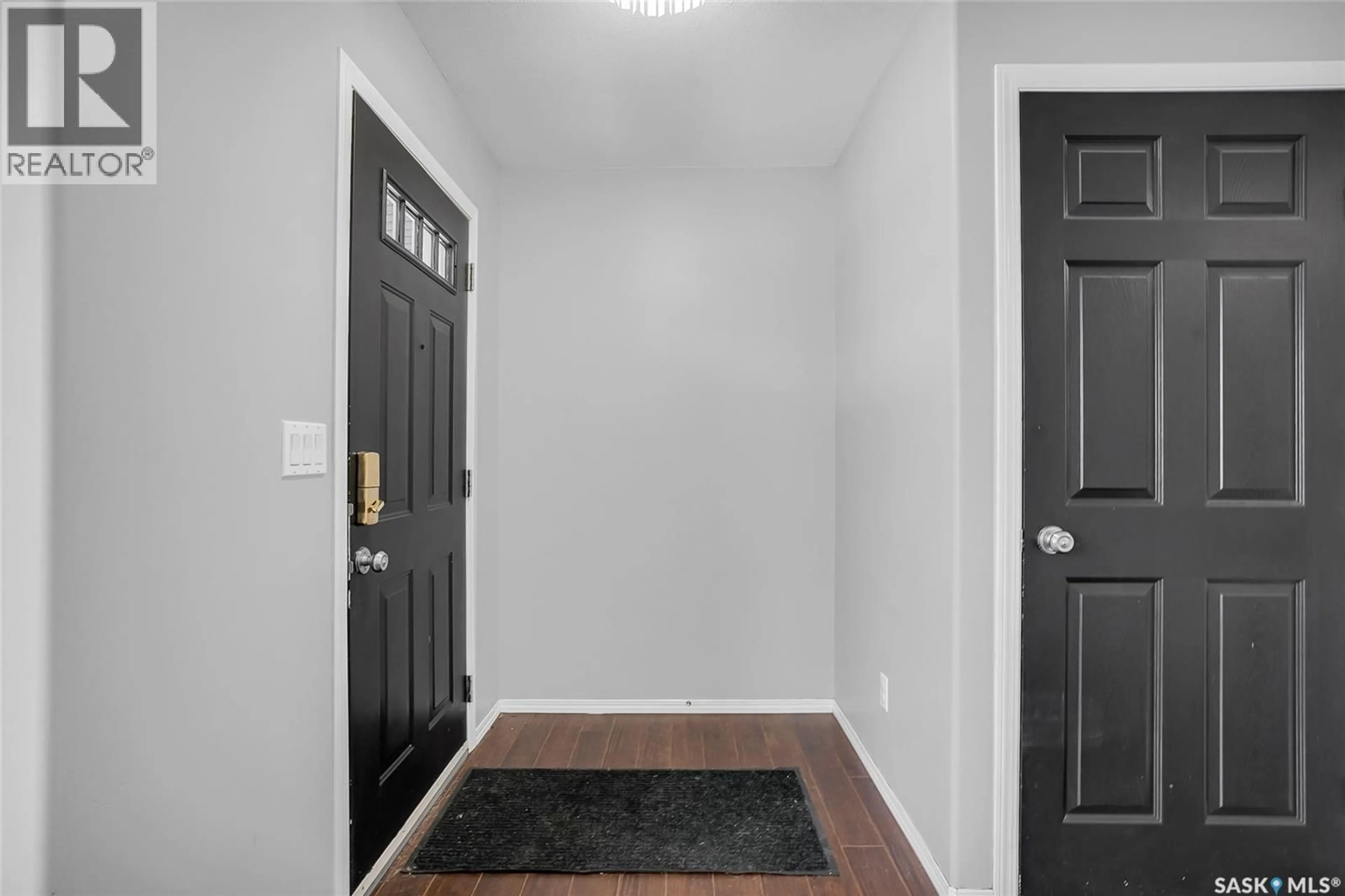 Indoor entryway for 135 - 20 PAWLYCHENKO LANE, Saskatoon Saskatchewan S7V1J8