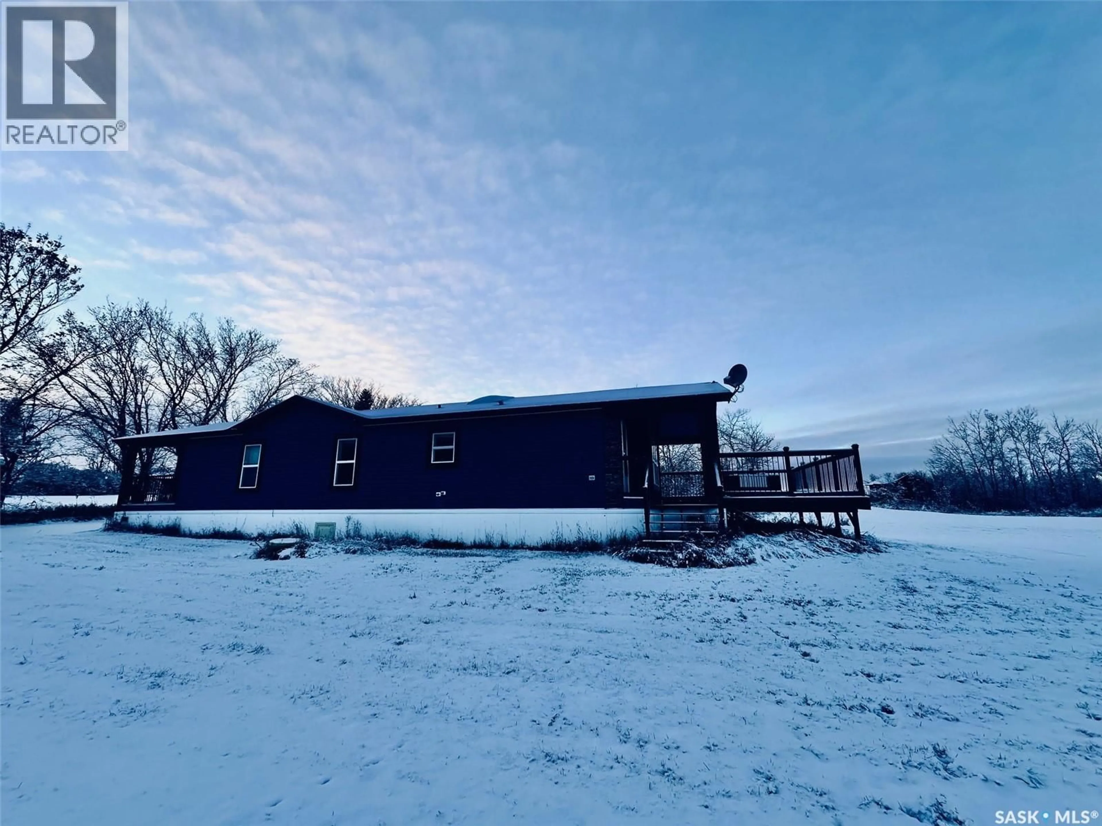 A pic from outside/outdoor area/front of a property/back of a property/a pic from drone, building for BATTLE RIVER ACREAGE, Battle River Rm No. 438 Saskatchewan S0M0E0
