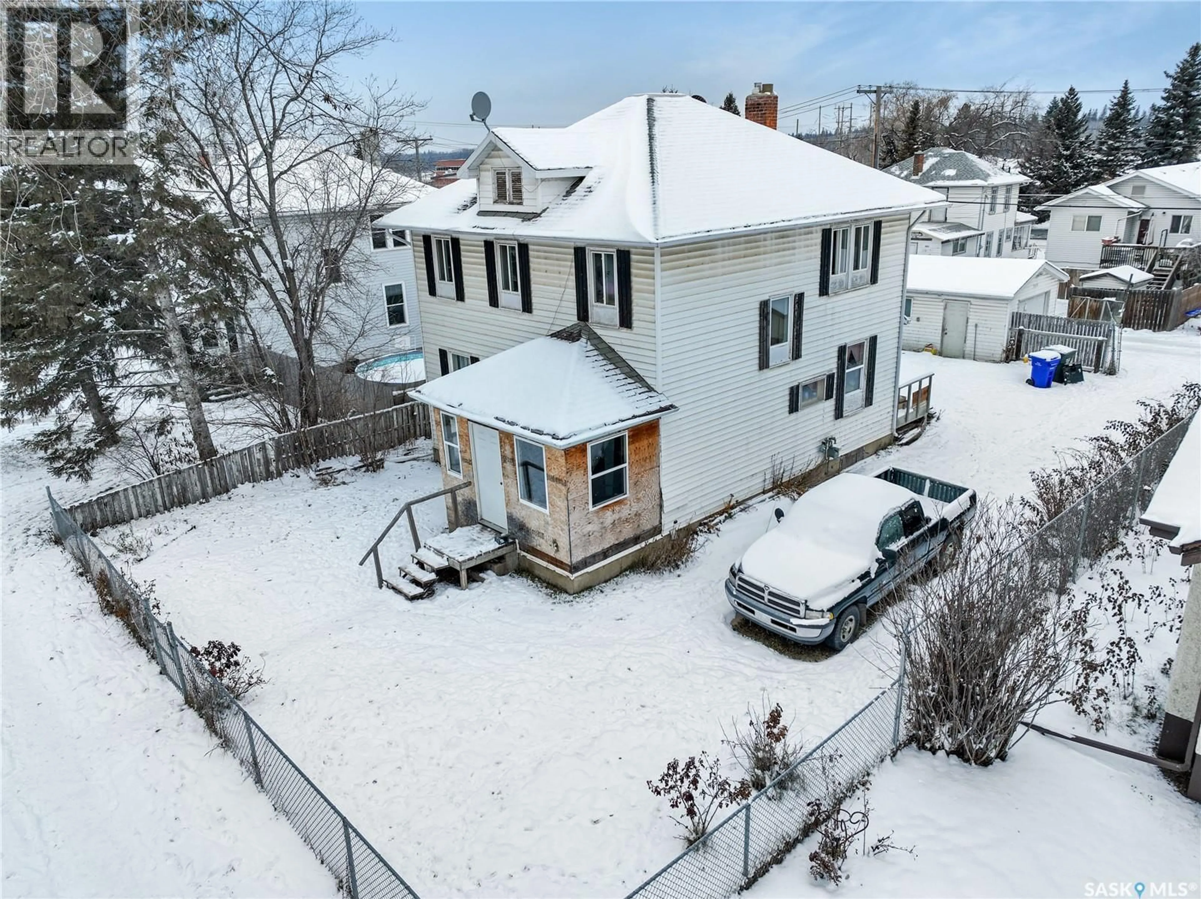 A pic from outside/outdoor area/front of a property/back of a property/a pic from drone, street for 538 13TH STREET, Prince Albert Saskatchewan S6V3G7