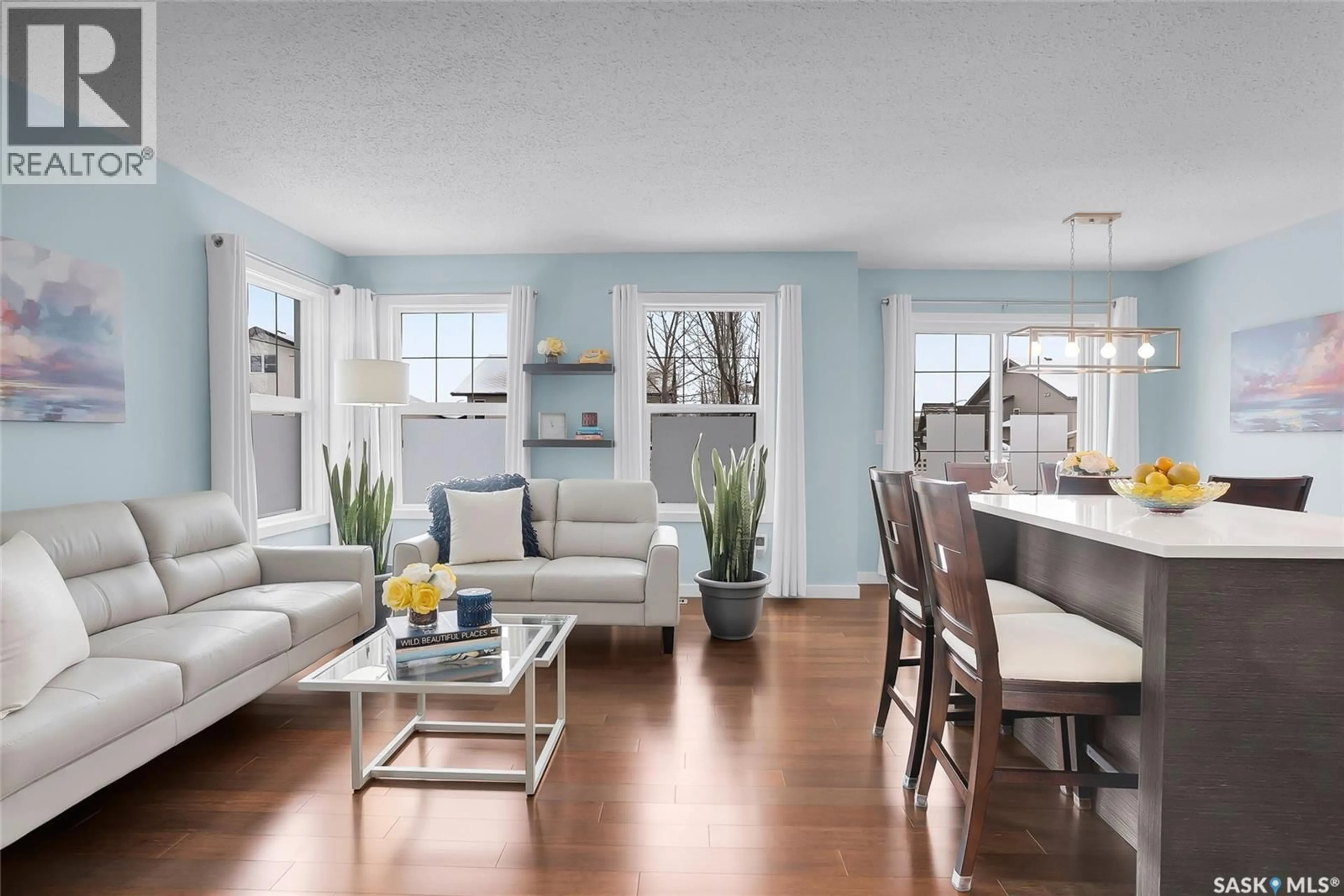 Living room with furniture, unknown for 410 - 318 LEDINGHAM WAY, Saskatoon Saskatchewan S7V0C4