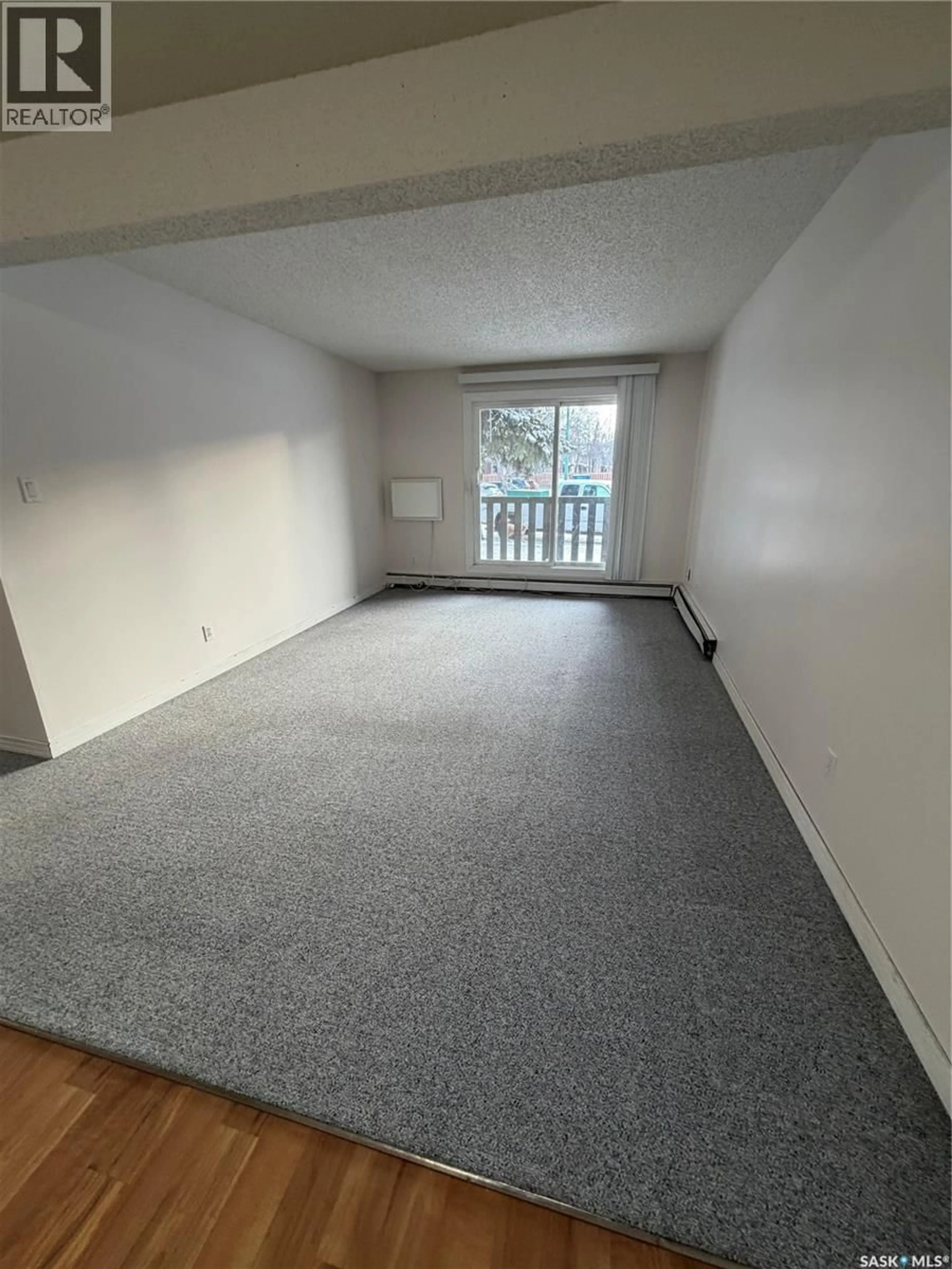 A pic of a room for 106 - 403 TAIT COURT, Saskatoon Saskatchewan S7H5L3