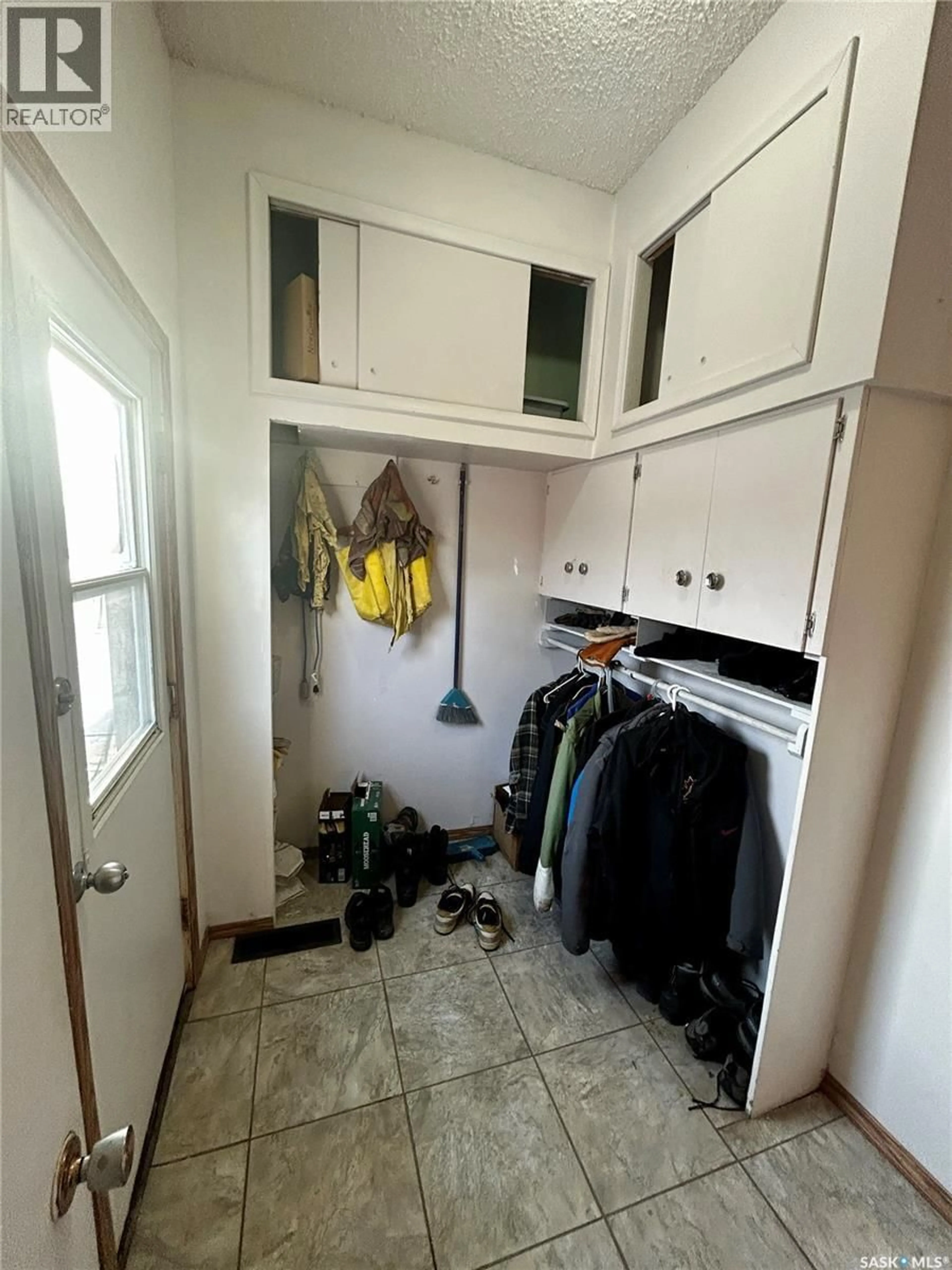 Storage room or clothes room or walk-in closet for 507 DOEPKER AVENUE, Annaheim Saskatchewan S0K0G0