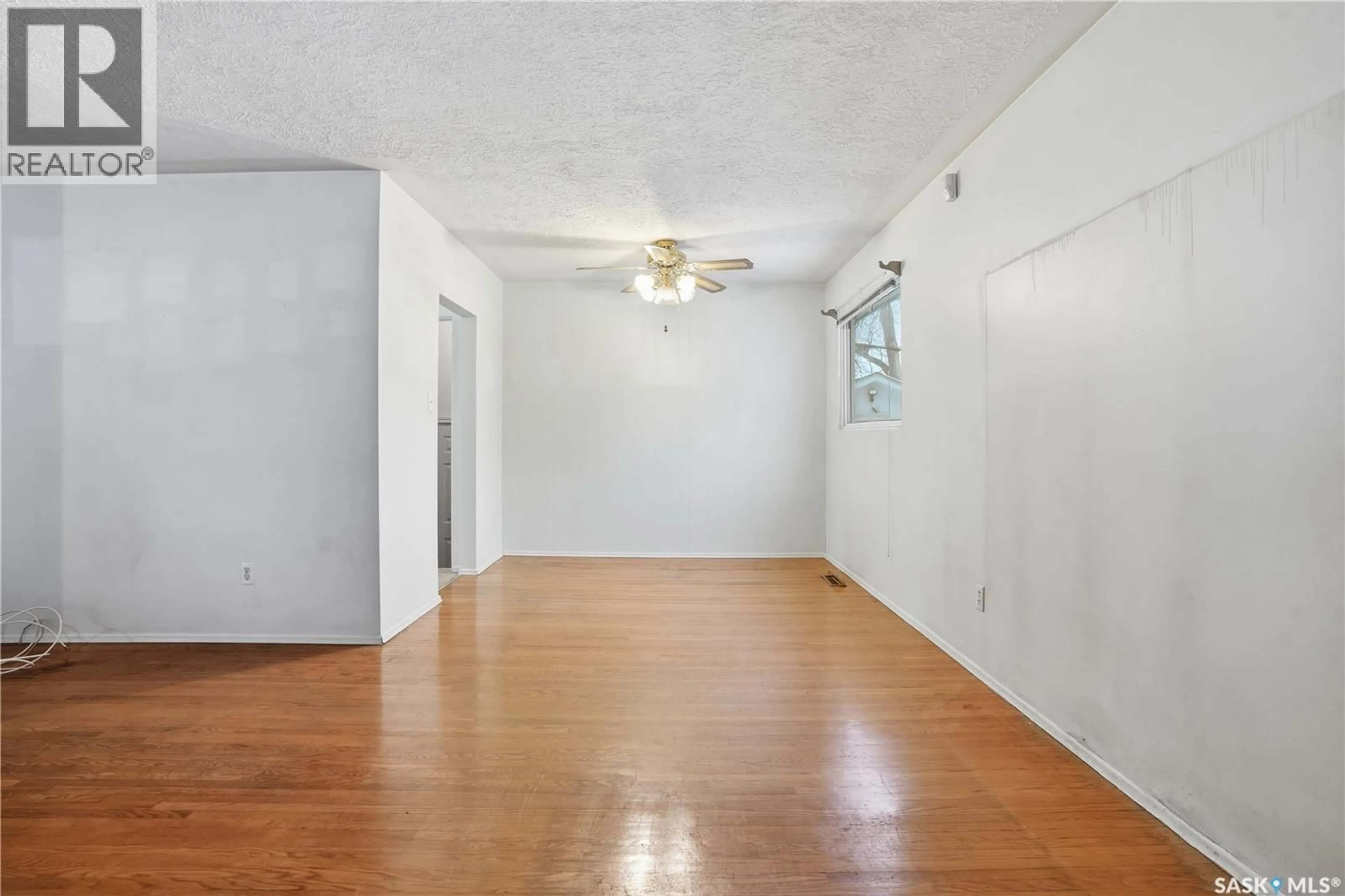 A pic of a room for 38 PORTLAND CRESCENT, Regina Saskatchewan S4N1Y1