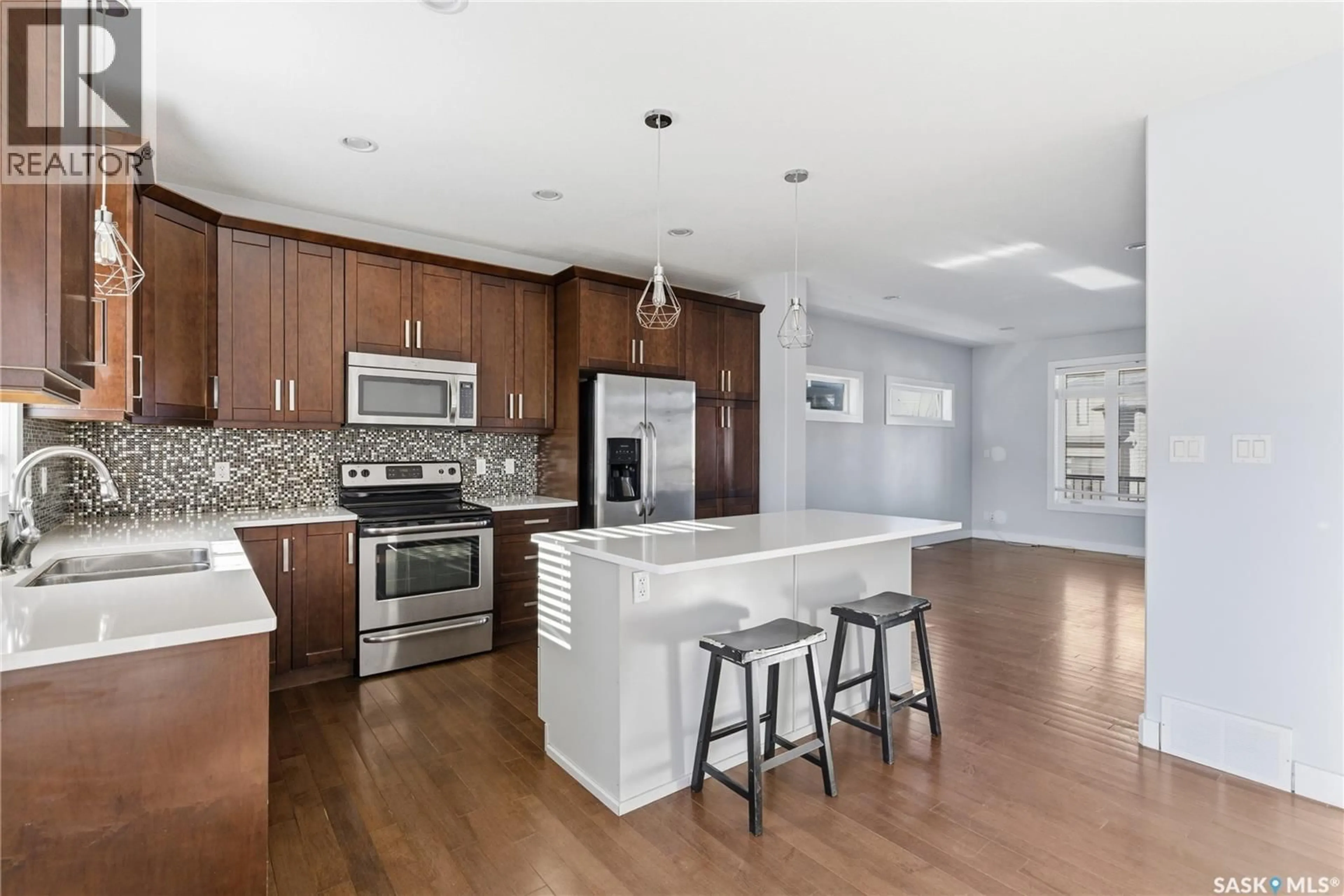 Open concept kitchen, unknown for 567 KLOPPENBURG CRESCENT, Saskatoon Saskatchewan S7W0P2