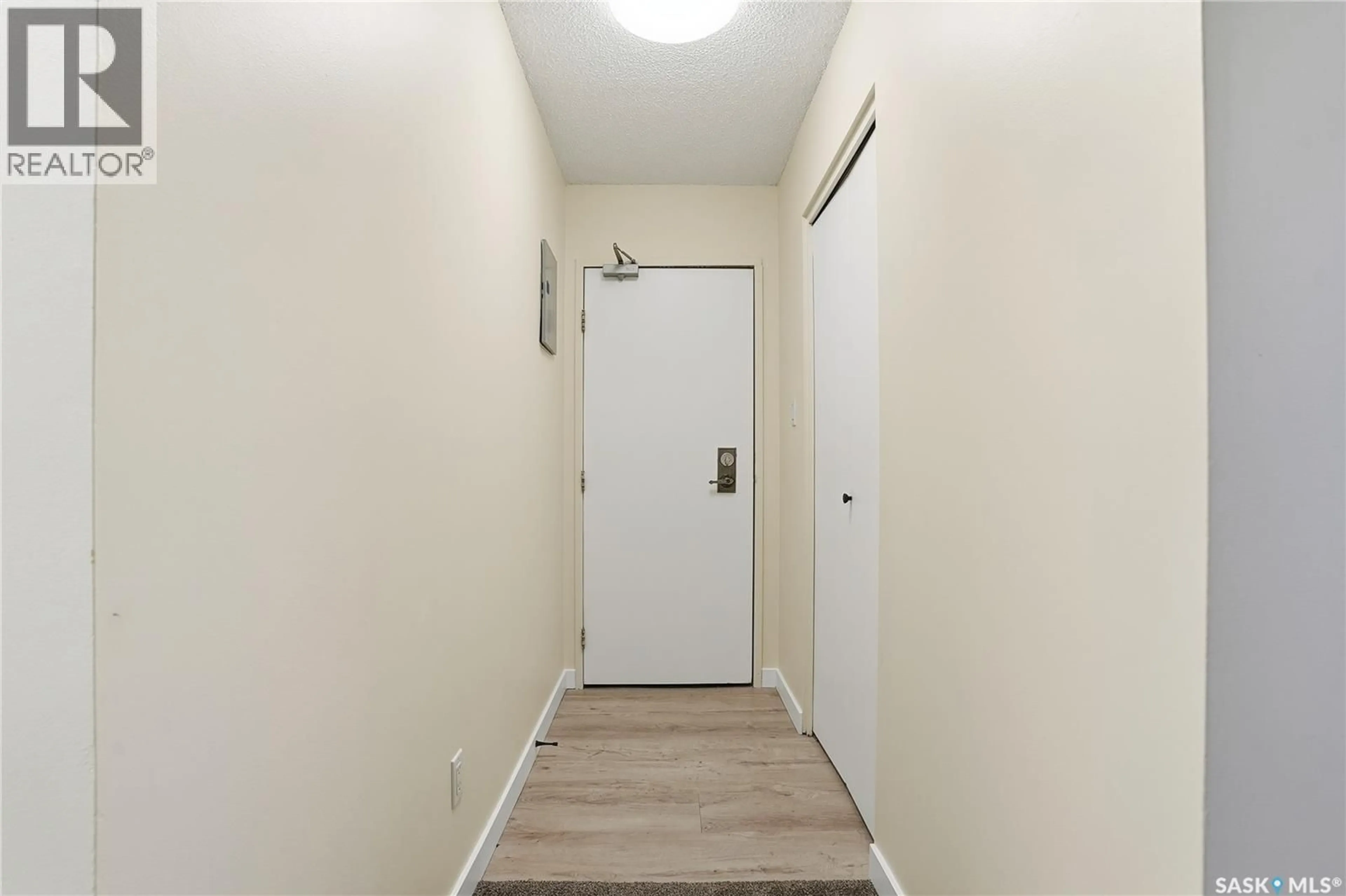 Unknown for N - 201 423 4TH AVENUE, Saskatoon Saskatchewan S7K2M4