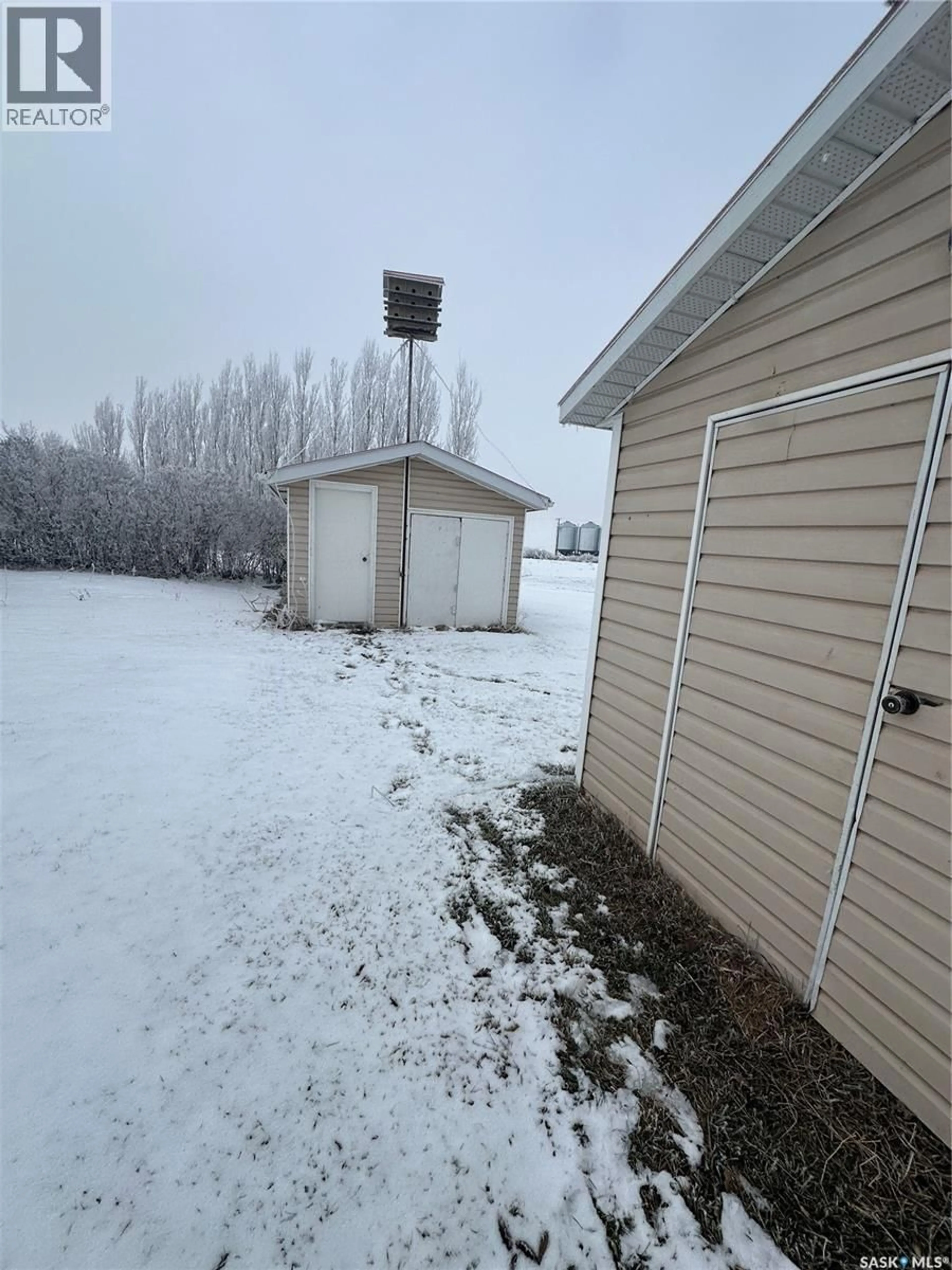Shed for 404 RAILWAY AVENUE, Blaine Lake Saskatchewan S0J0J0