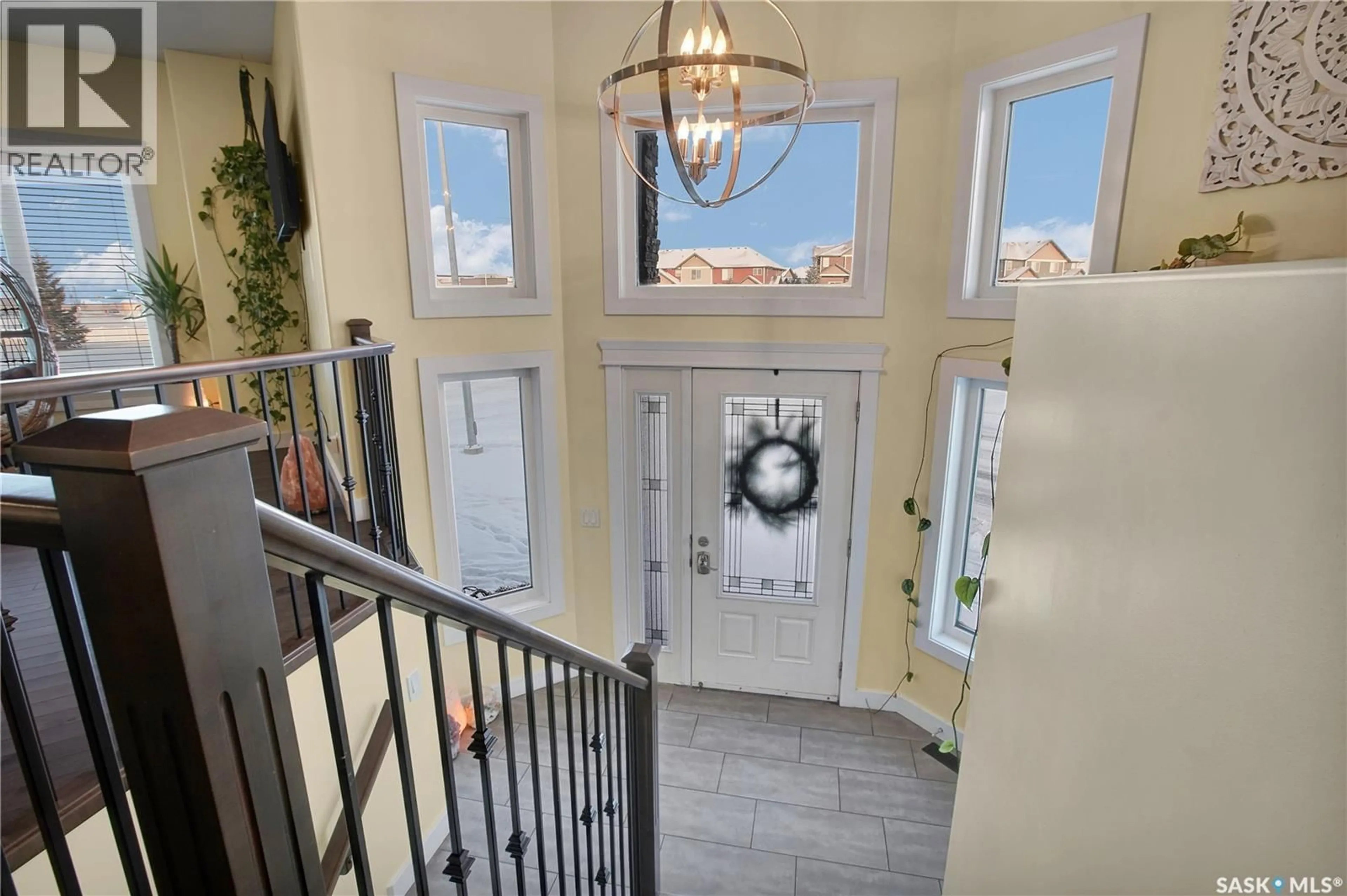 Indoor entryway for 520 COUPLES COURT, Warman Saskatchewan S0K4S1