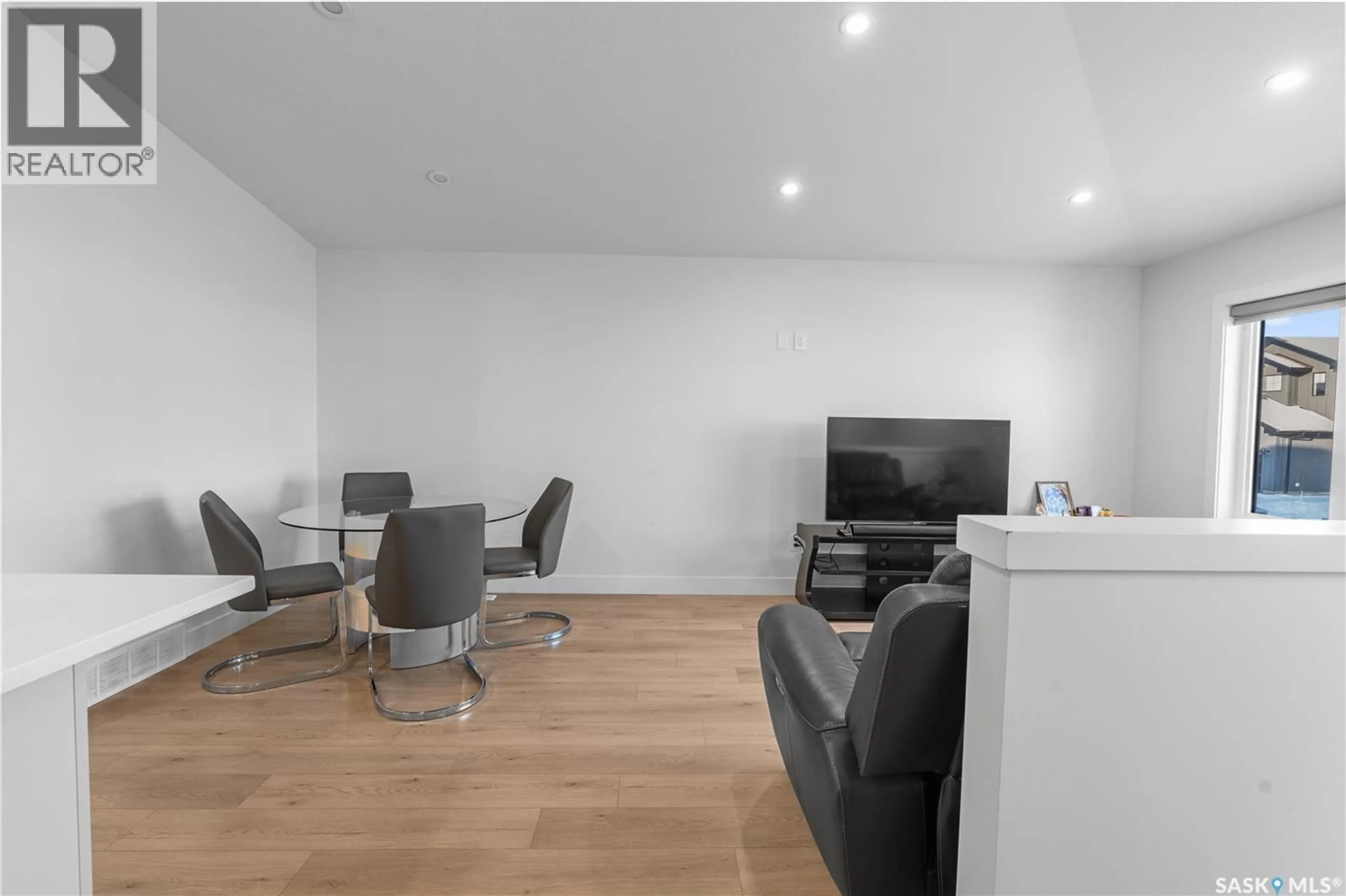 A pic of a room for 162 LESKIW LANE, Saskatoon Saskatchewan S7V1R6