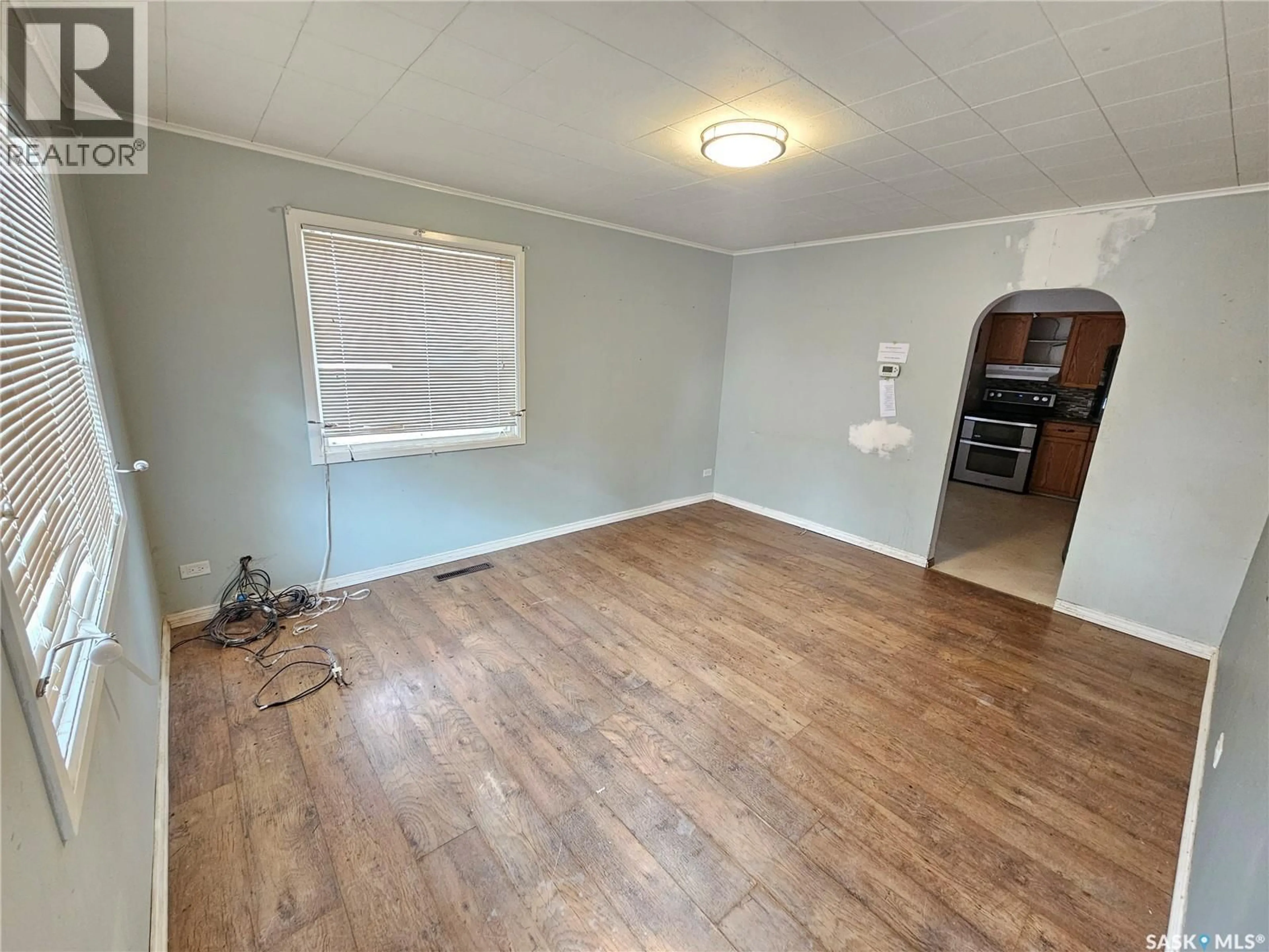 A pic of a room for 1066 MONTGOMERY STREET, Moose Jaw Saskatchewan S6H2X1