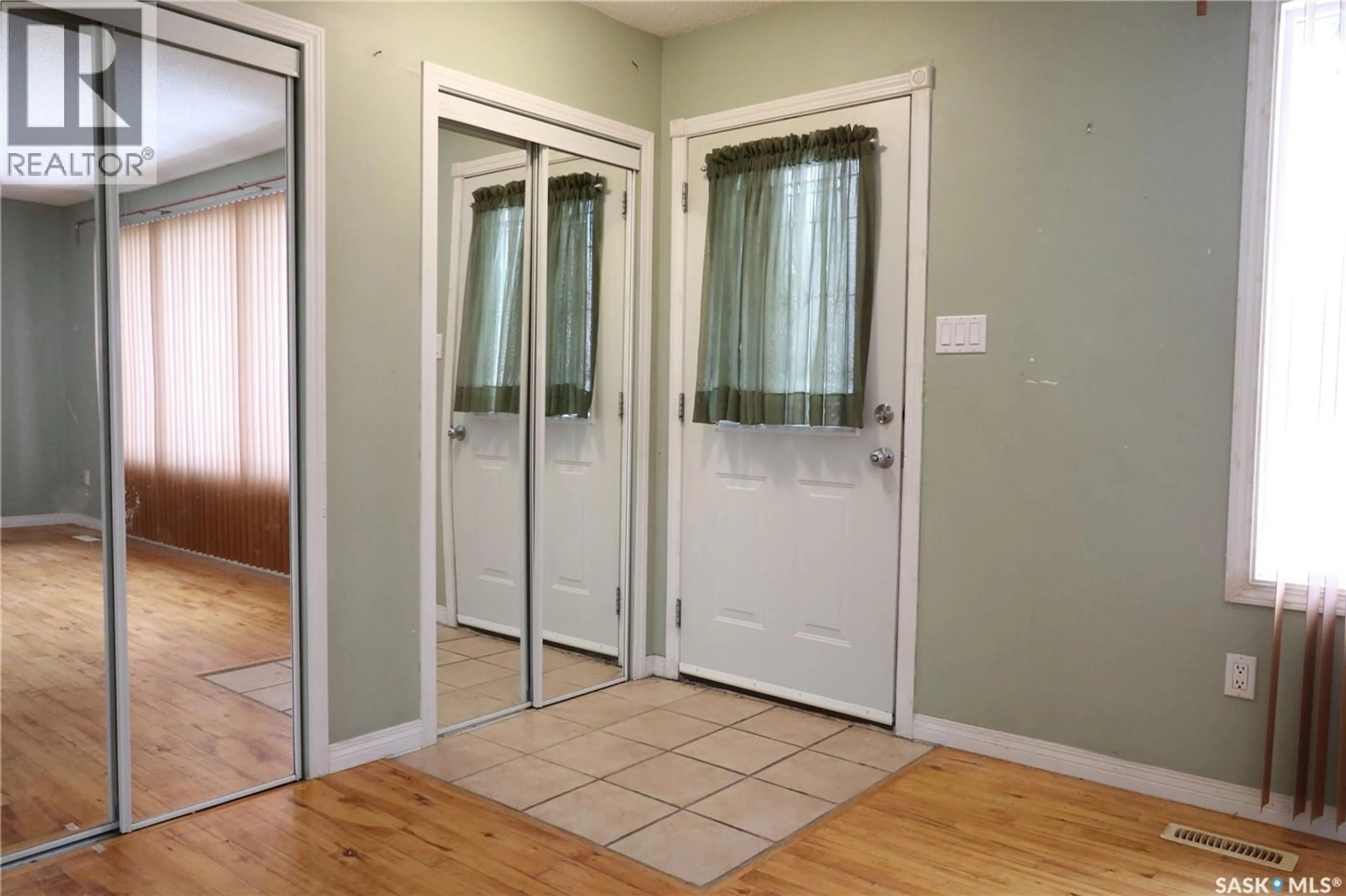 Indoor entryway for 129 DIANNE STREET, Balcarres Saskatchewan S0G0C0